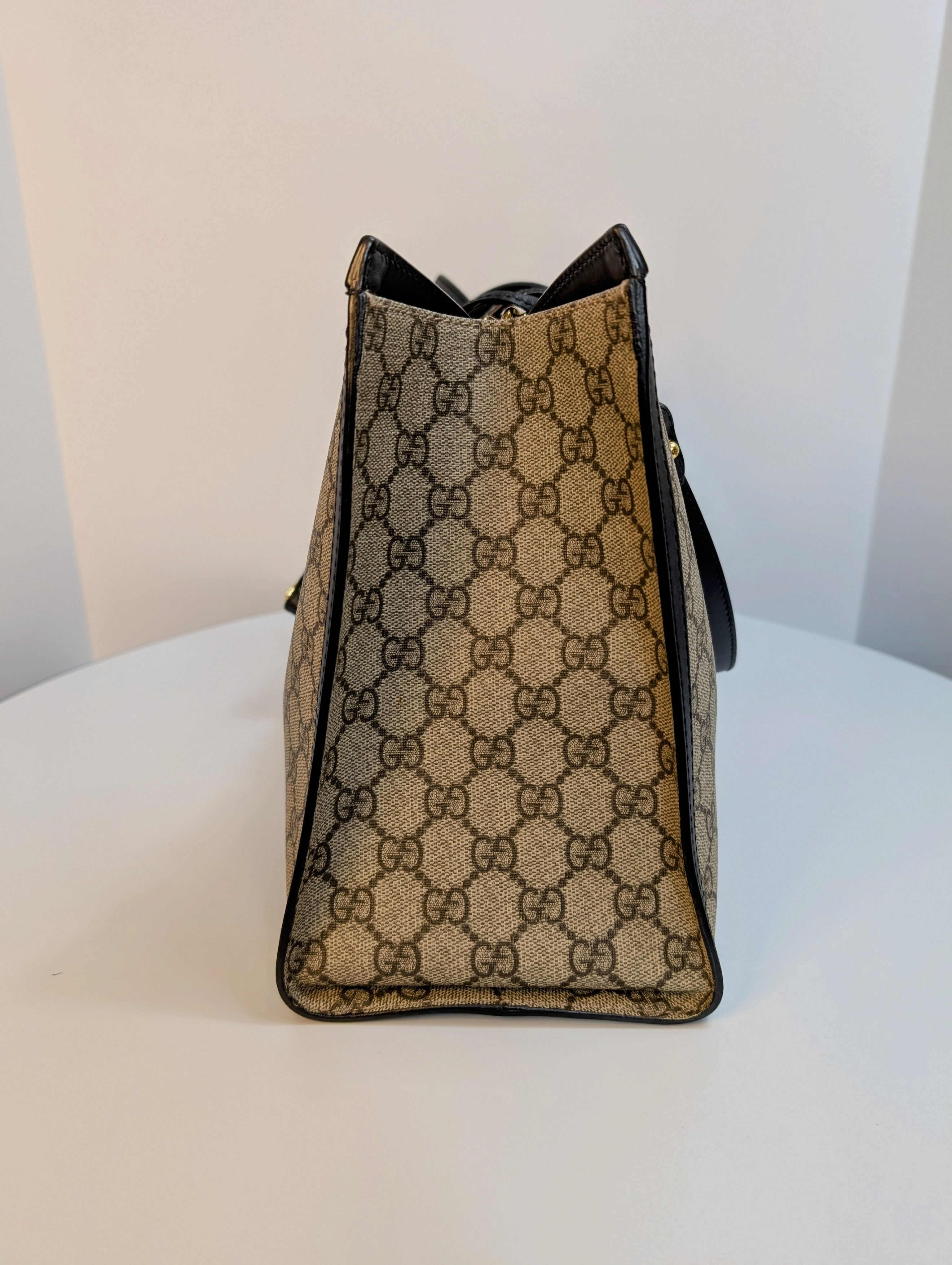 Gucci GG Supreme Padlock Large Tote Bag