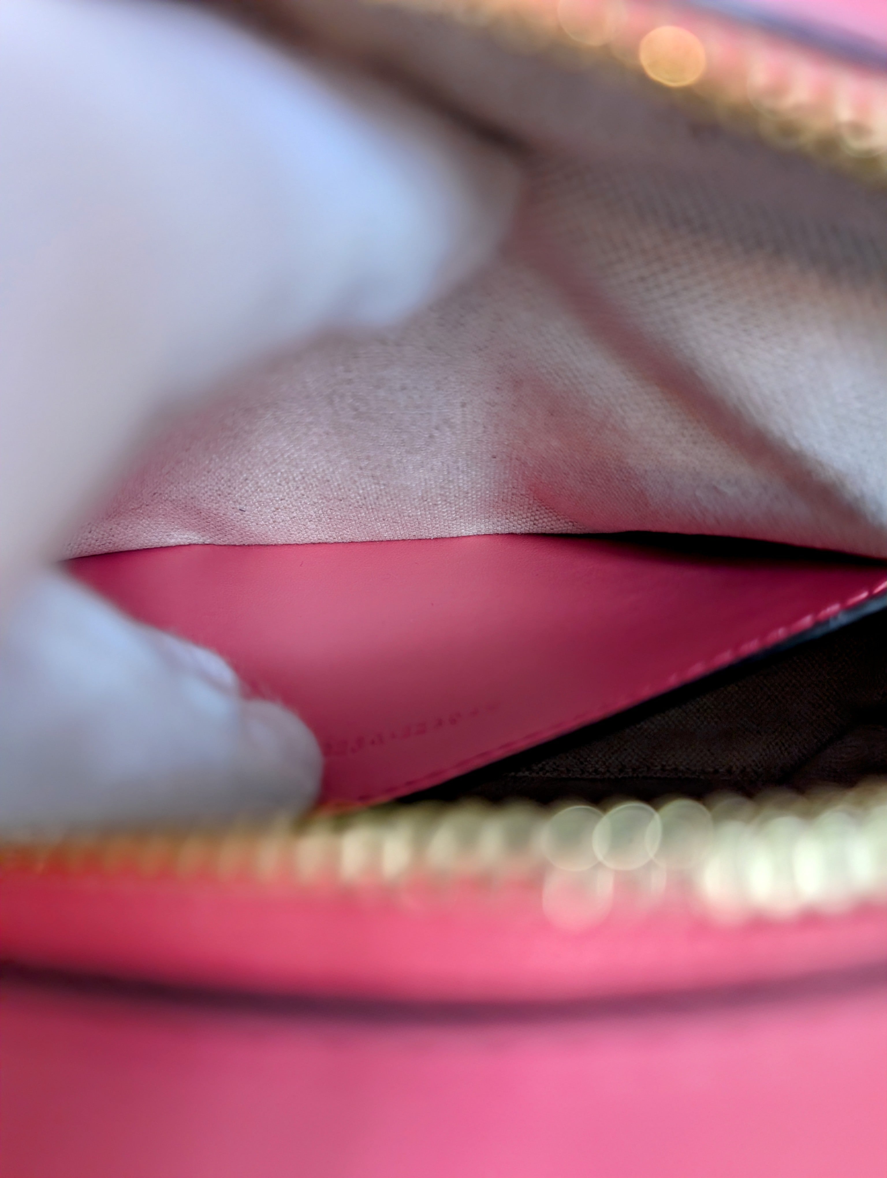 Gucci GG Hot Pink Matelasse Leather Double-Strap Camera Bag