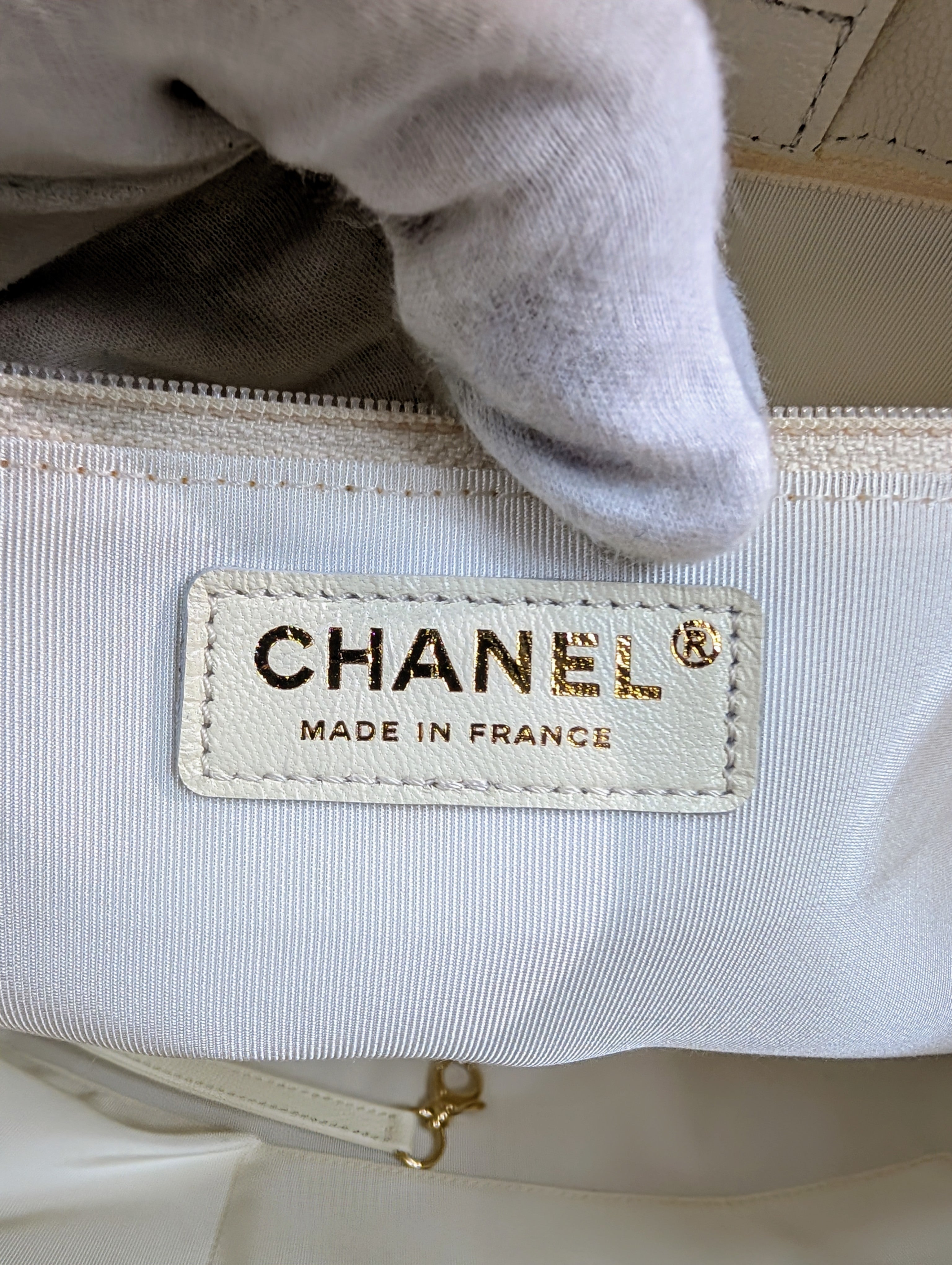 Chanel White Classic Shopping Tote (GST successor) Turnlock Bag
