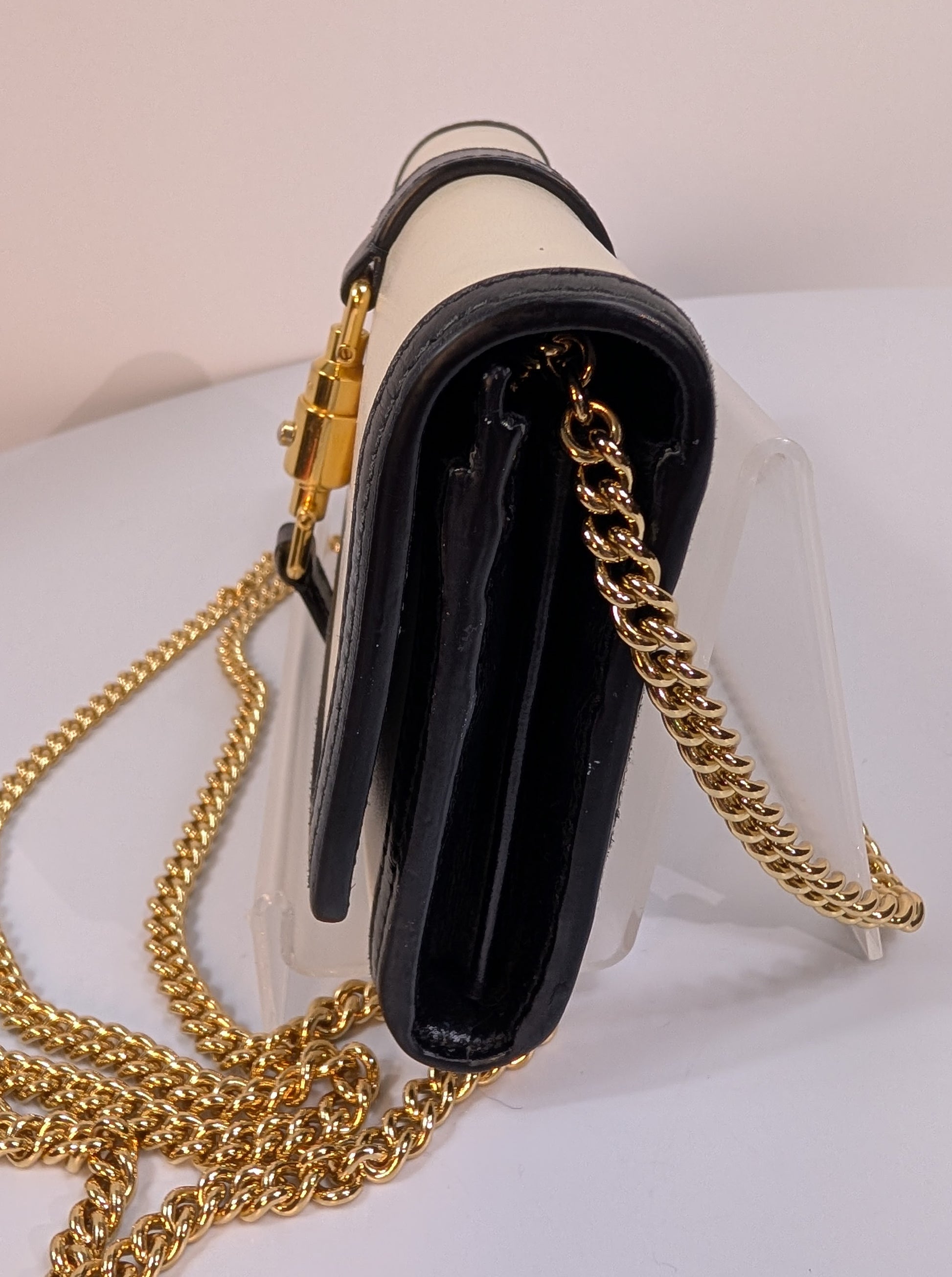 Gucci Cream Jackie 1961 Wallet on Chain with Gold Hardware