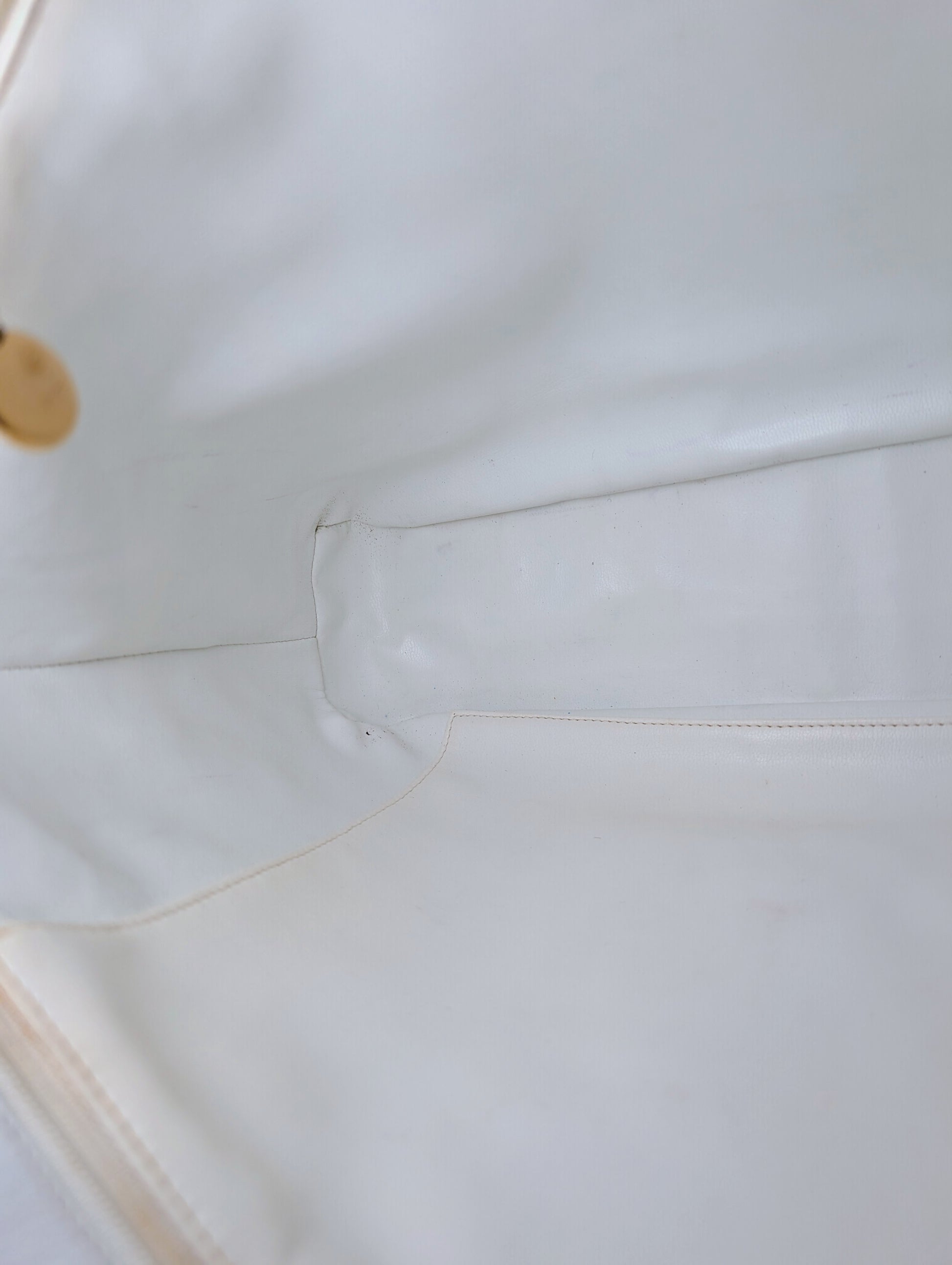 Chanel Rare Vintage White Quilted Lambskin Large Hobo Tote 24k GHW