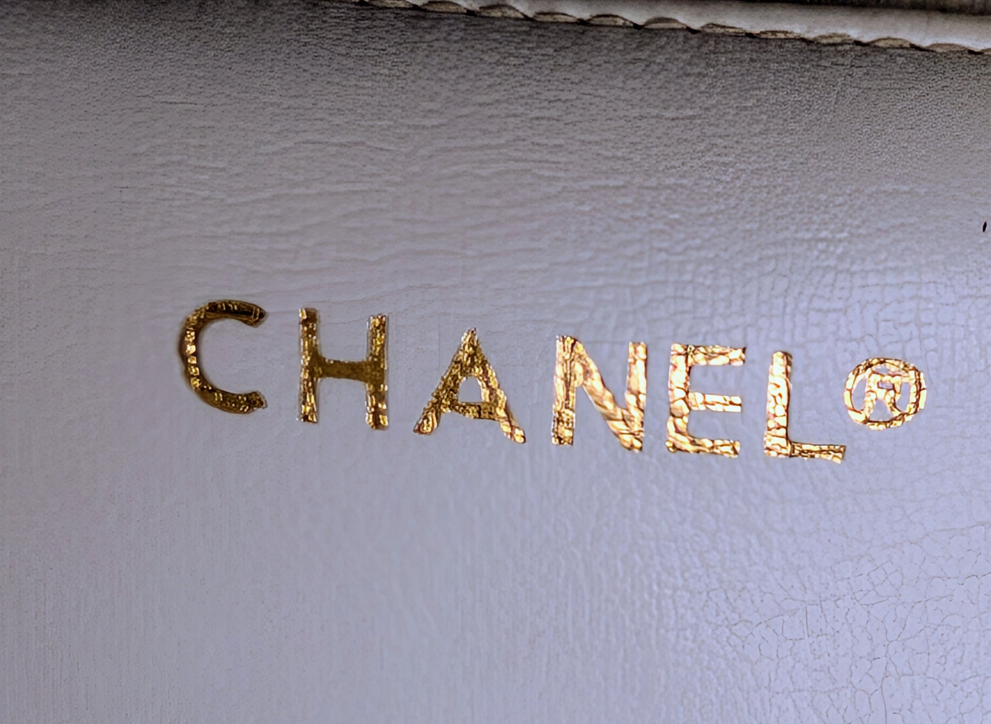 Chanel Rare Vintage White Quilted Lambskin Large Hobo Tote 24k GHW