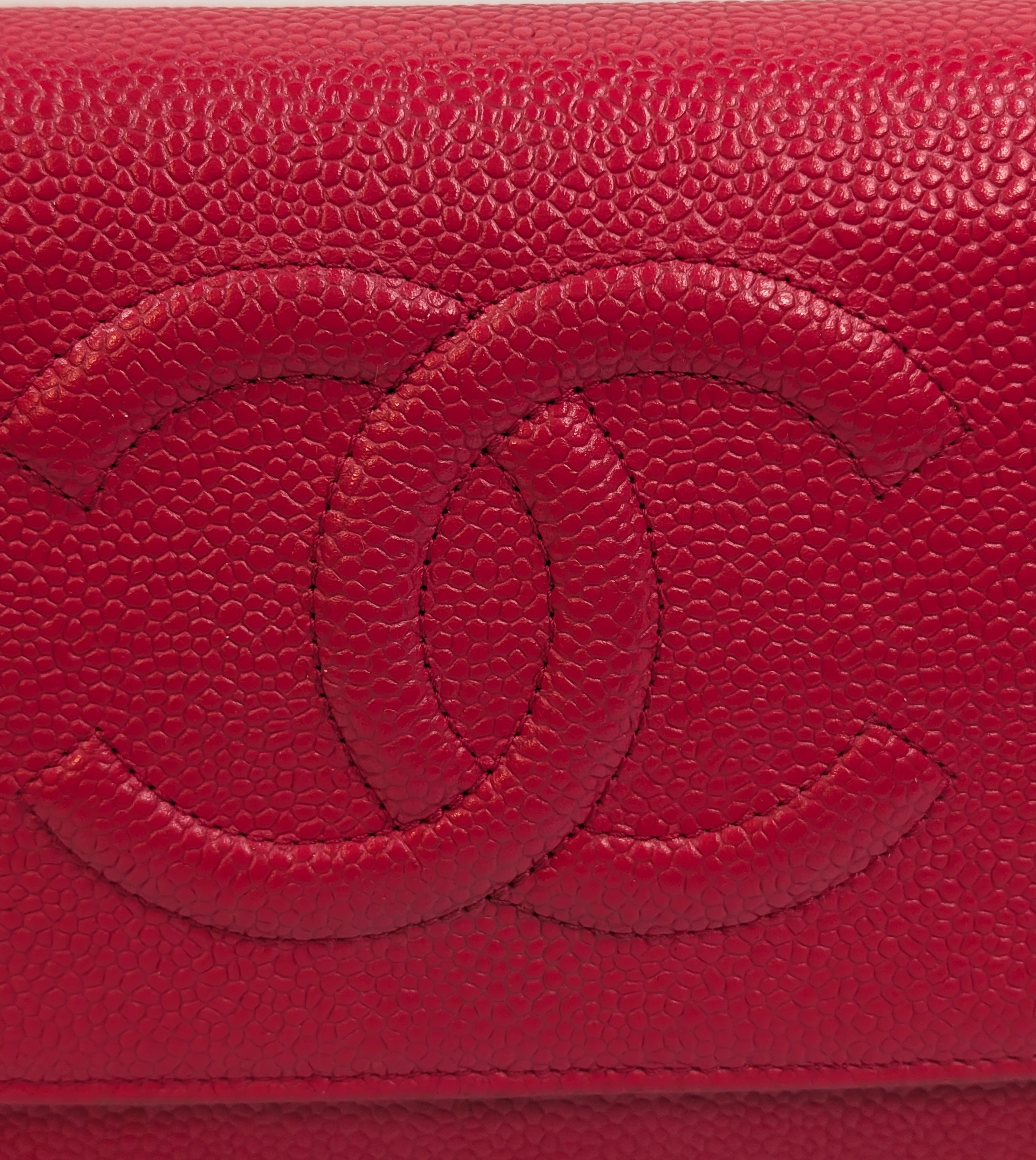Chanel Red Stitched Logo Wallet on Chain (WOC)