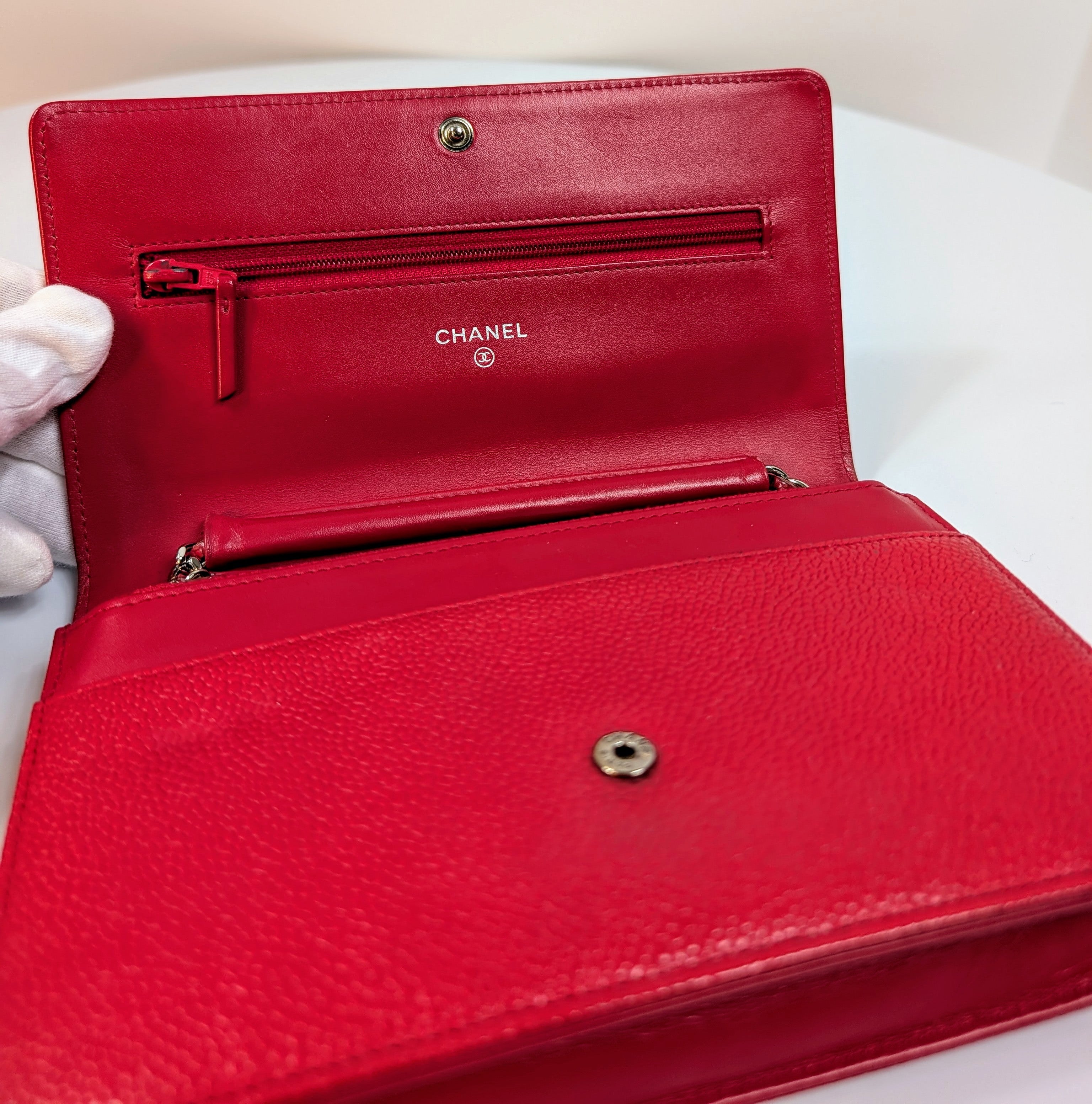 Chanel Red Stitched Logo Wallet on Chain (WOC)