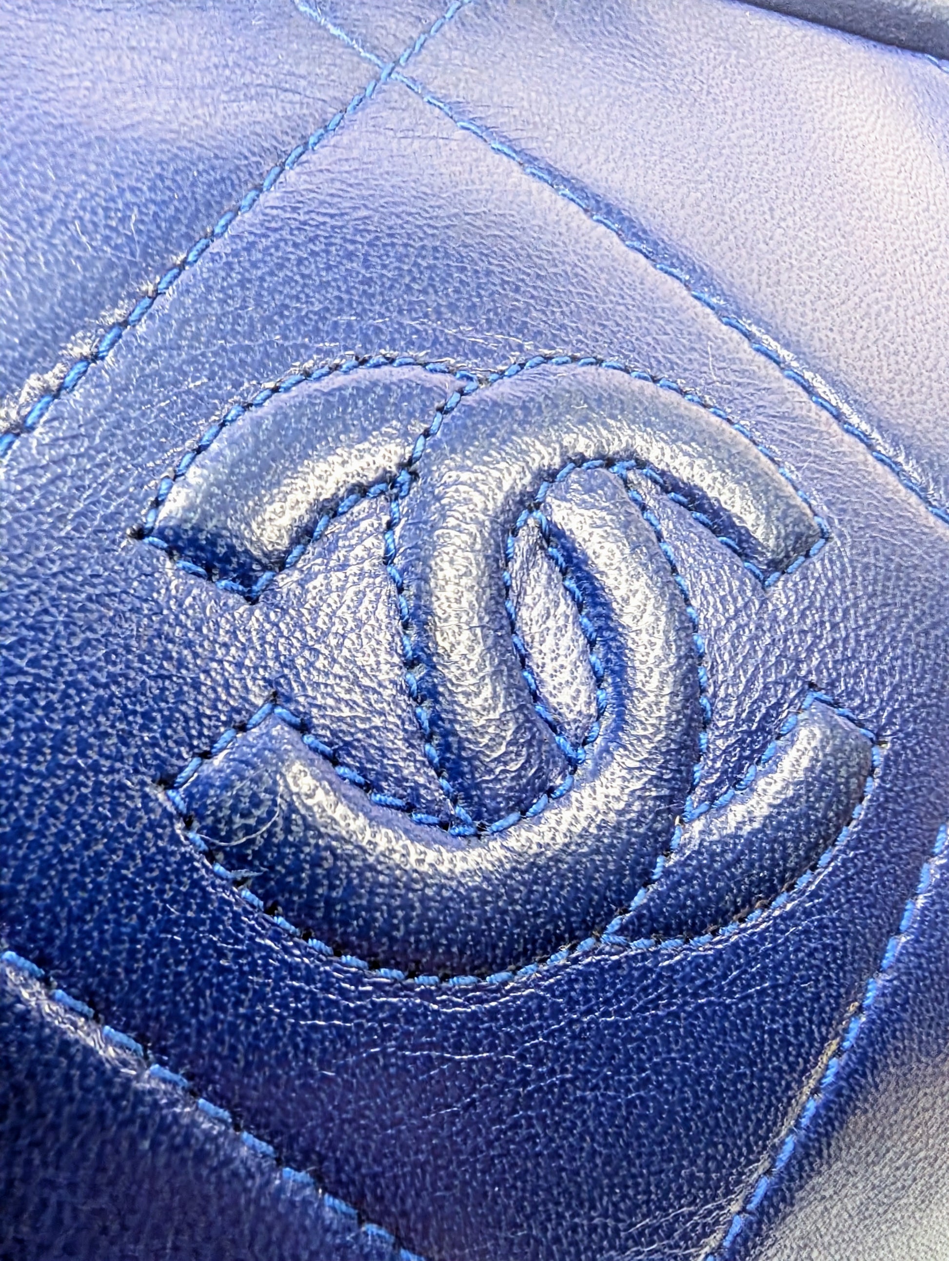 Chanel Vintage Blue Quilted Lambskin Kisslock Tassel Clutch