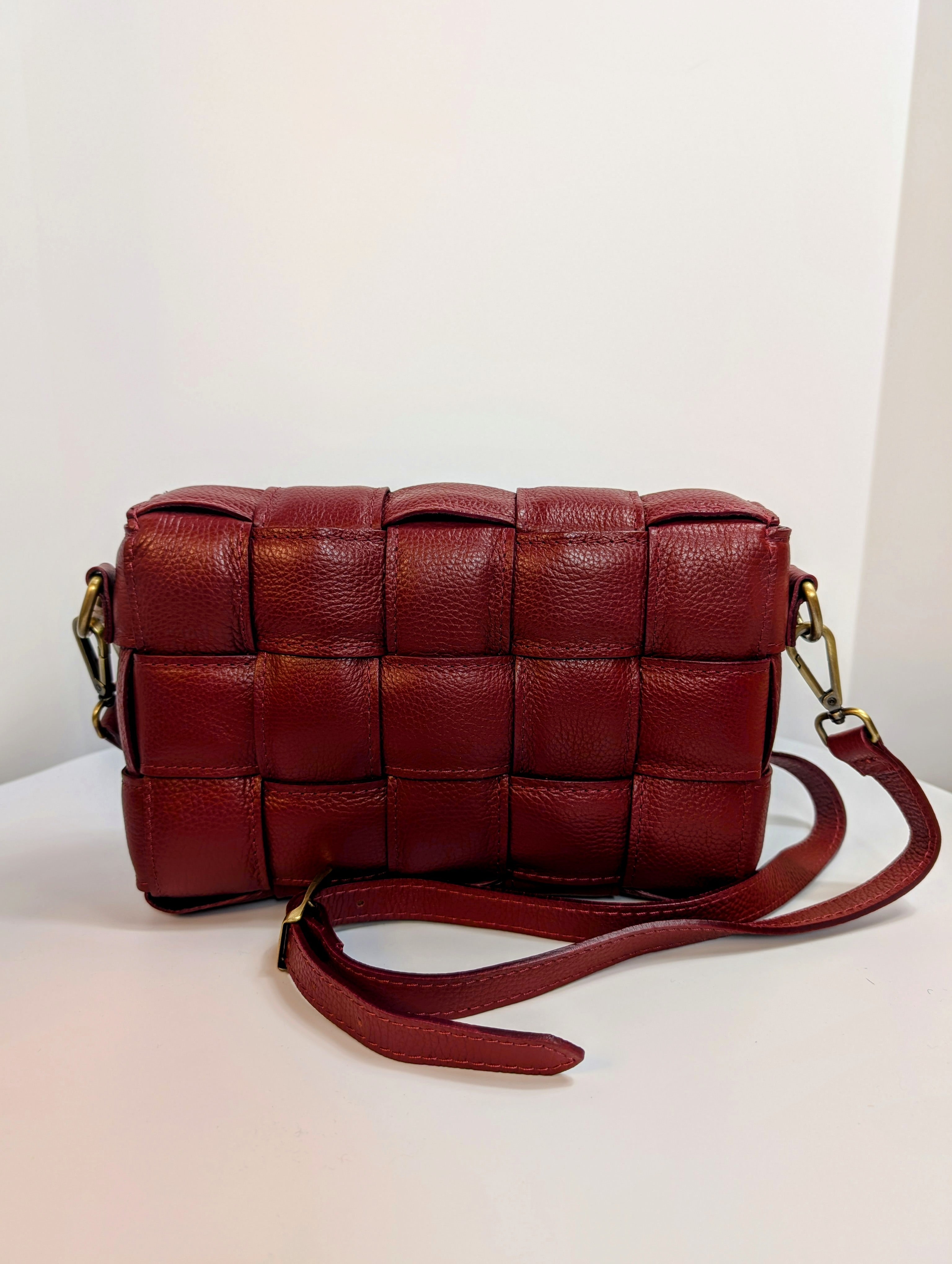 Violeta Castellani Milano Red Woven Leather Shoulder Bag