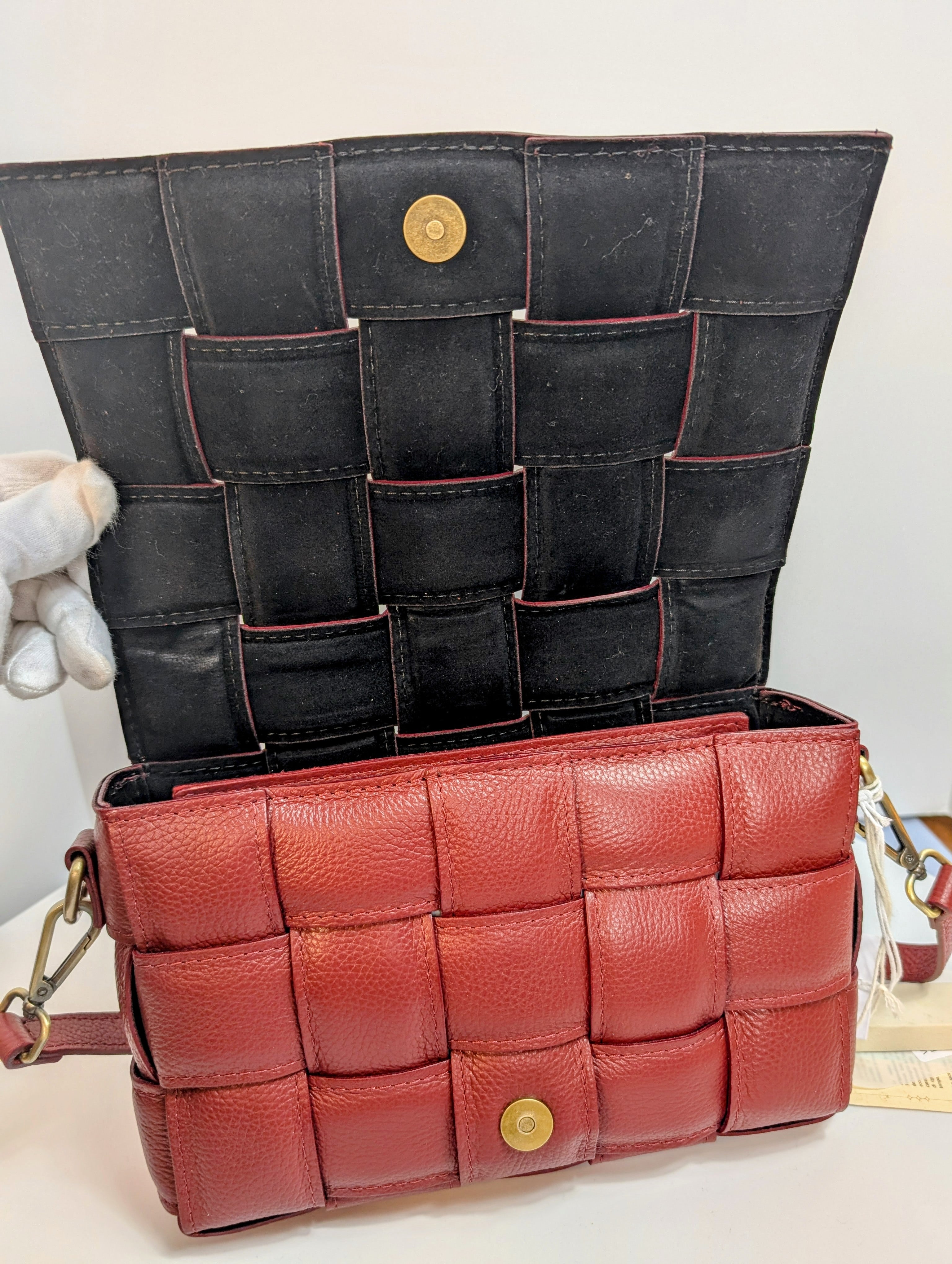 Violeta Castellani Milano Red Woven Leather Shoulder Bag