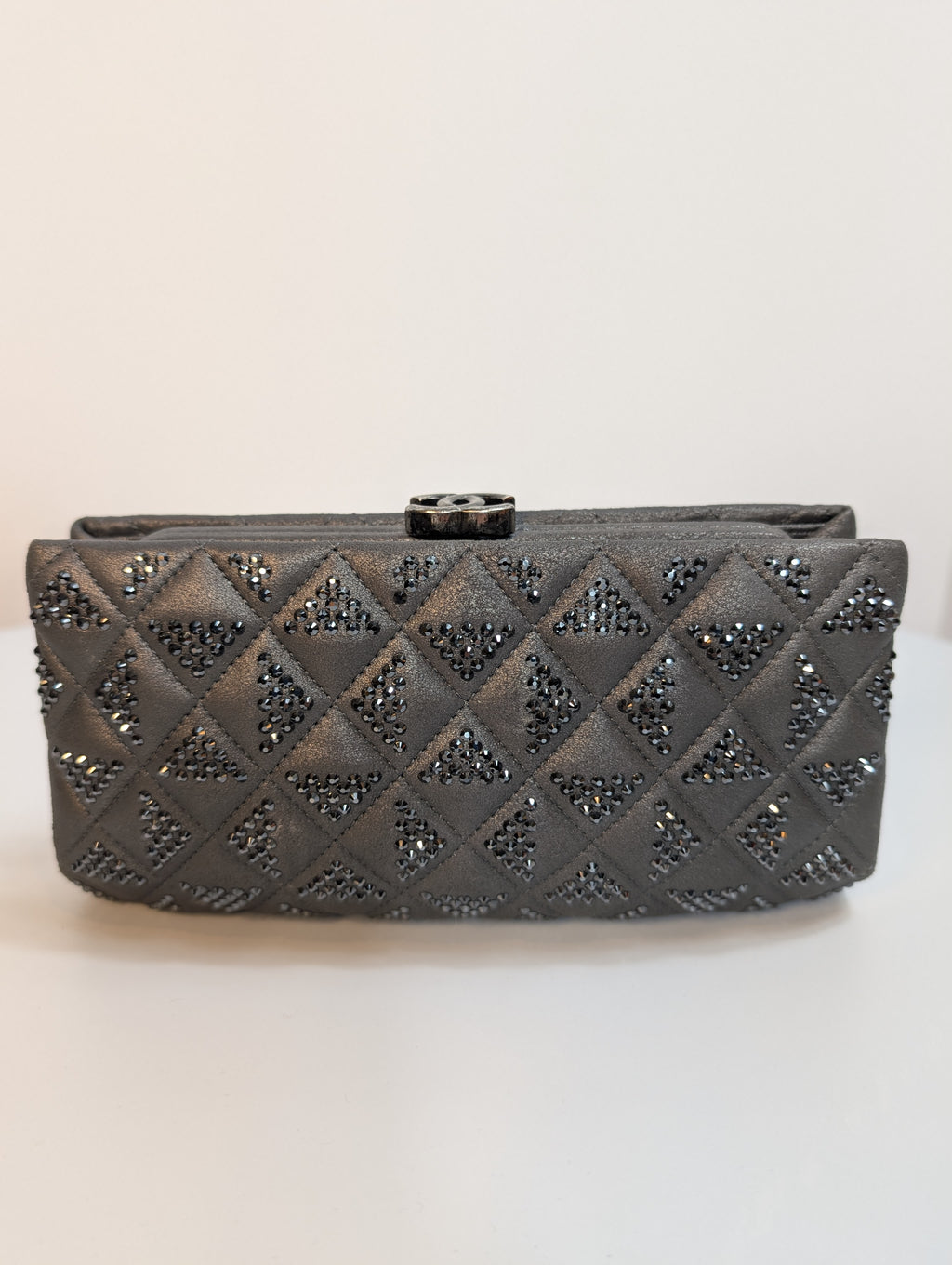 Chanel Gunmetal Iridescent Diamond-Quilted Clutch