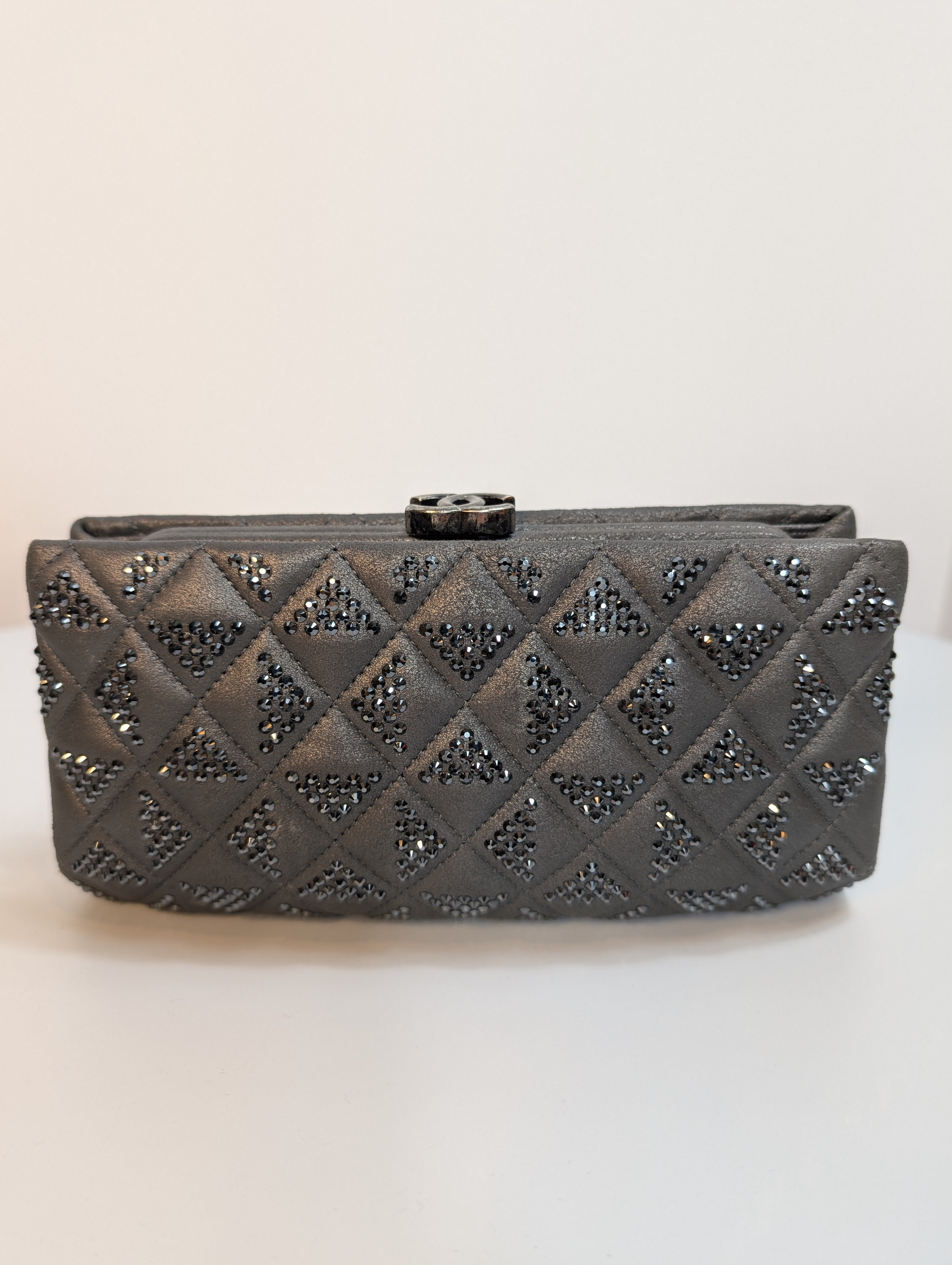 Chanel Gunmetal Iridescent Diamond-Quilted Clutch