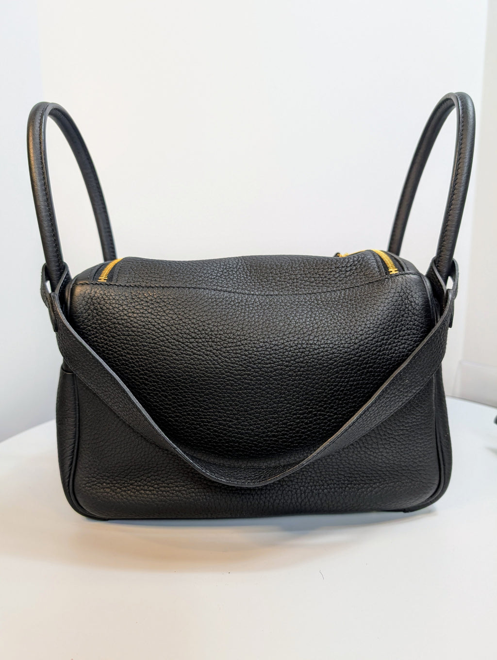 Hermes Black Taurillon Clemence Leather Lindy 26
