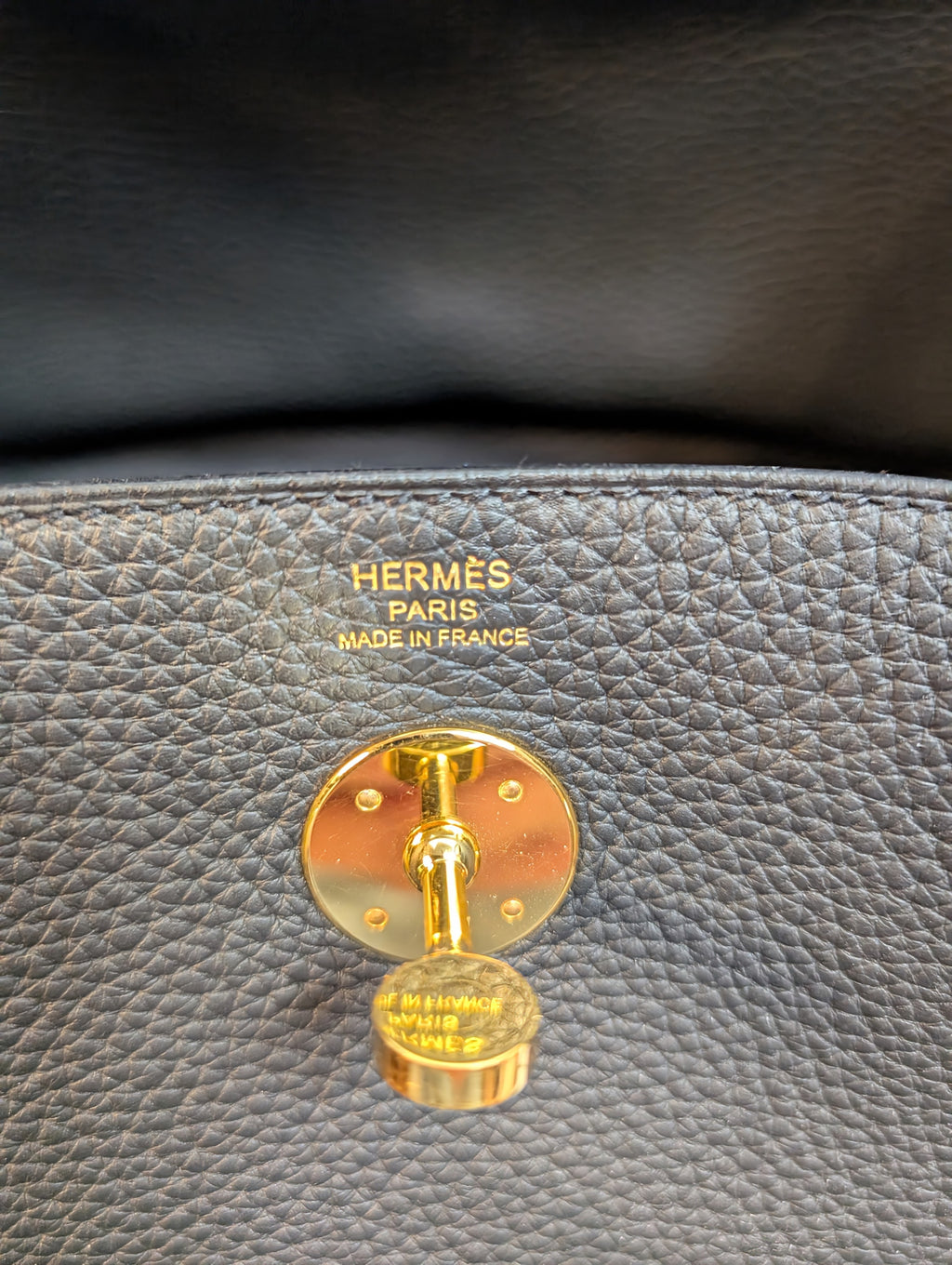 Hermes Black Taurillon Clemence Leather Lindy 26