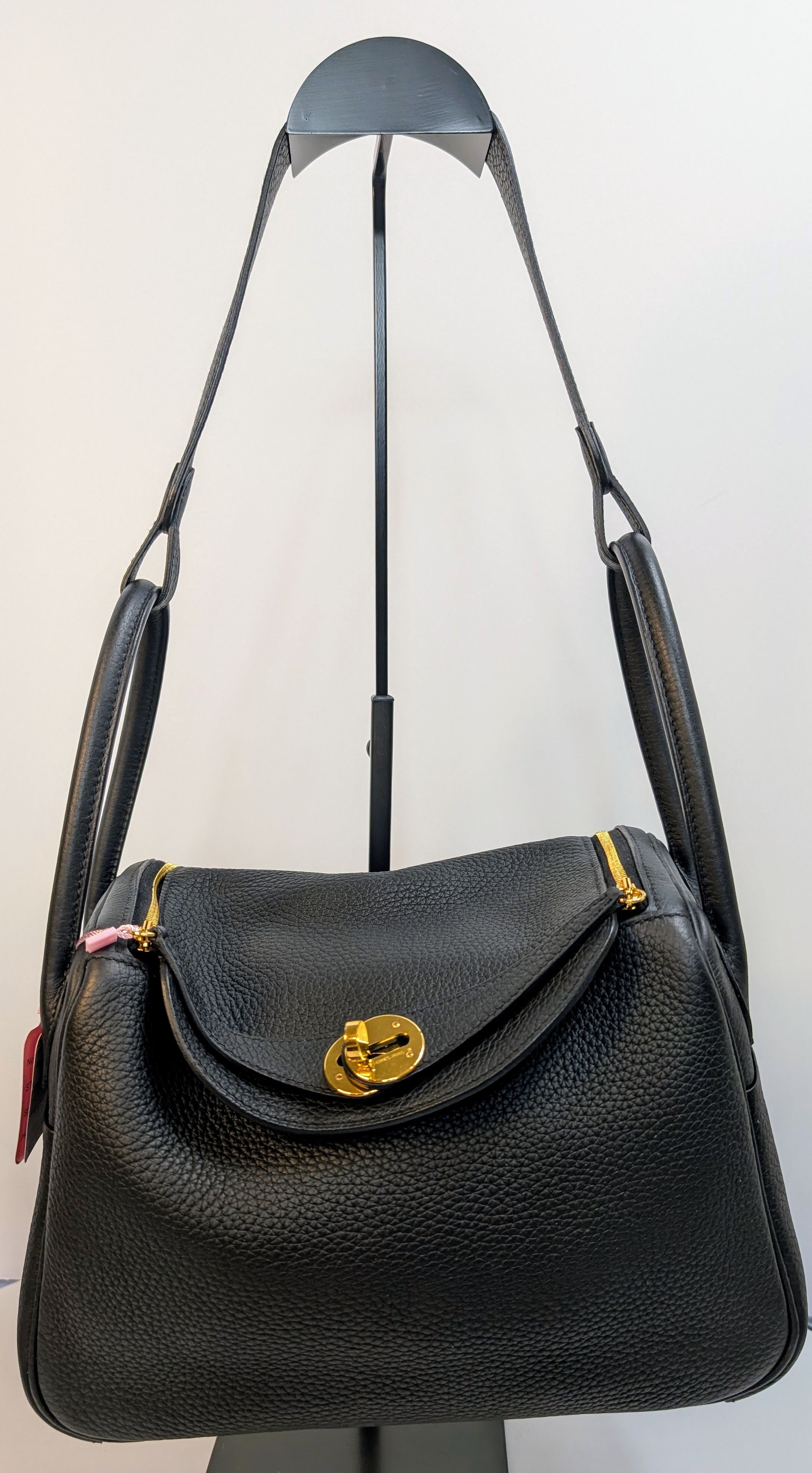 Hermes Black Taurillon Clemence Leather Lindy 26