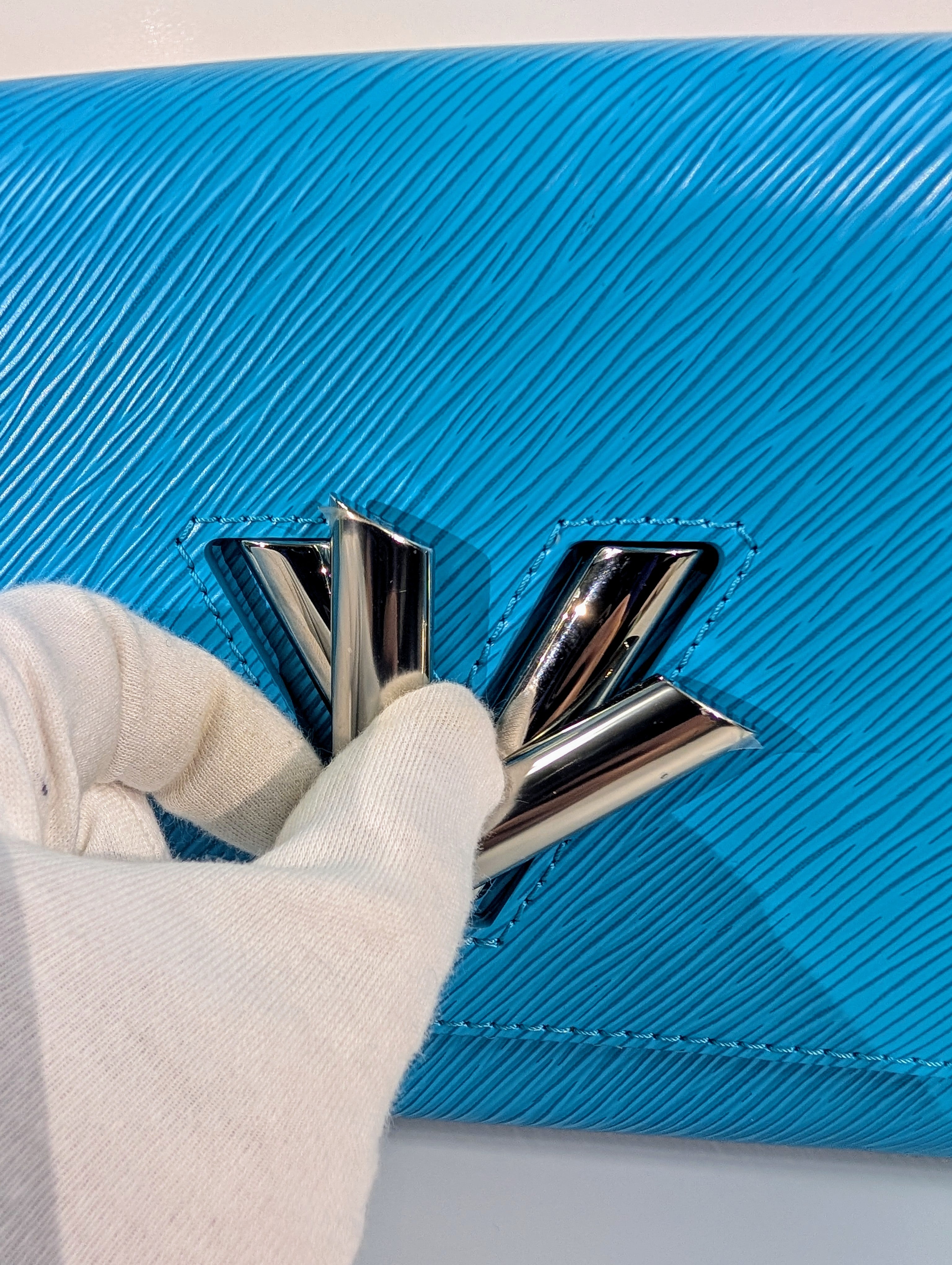 Louis Vuitton Cyan Blue Twist MM Bag in Epi Leather