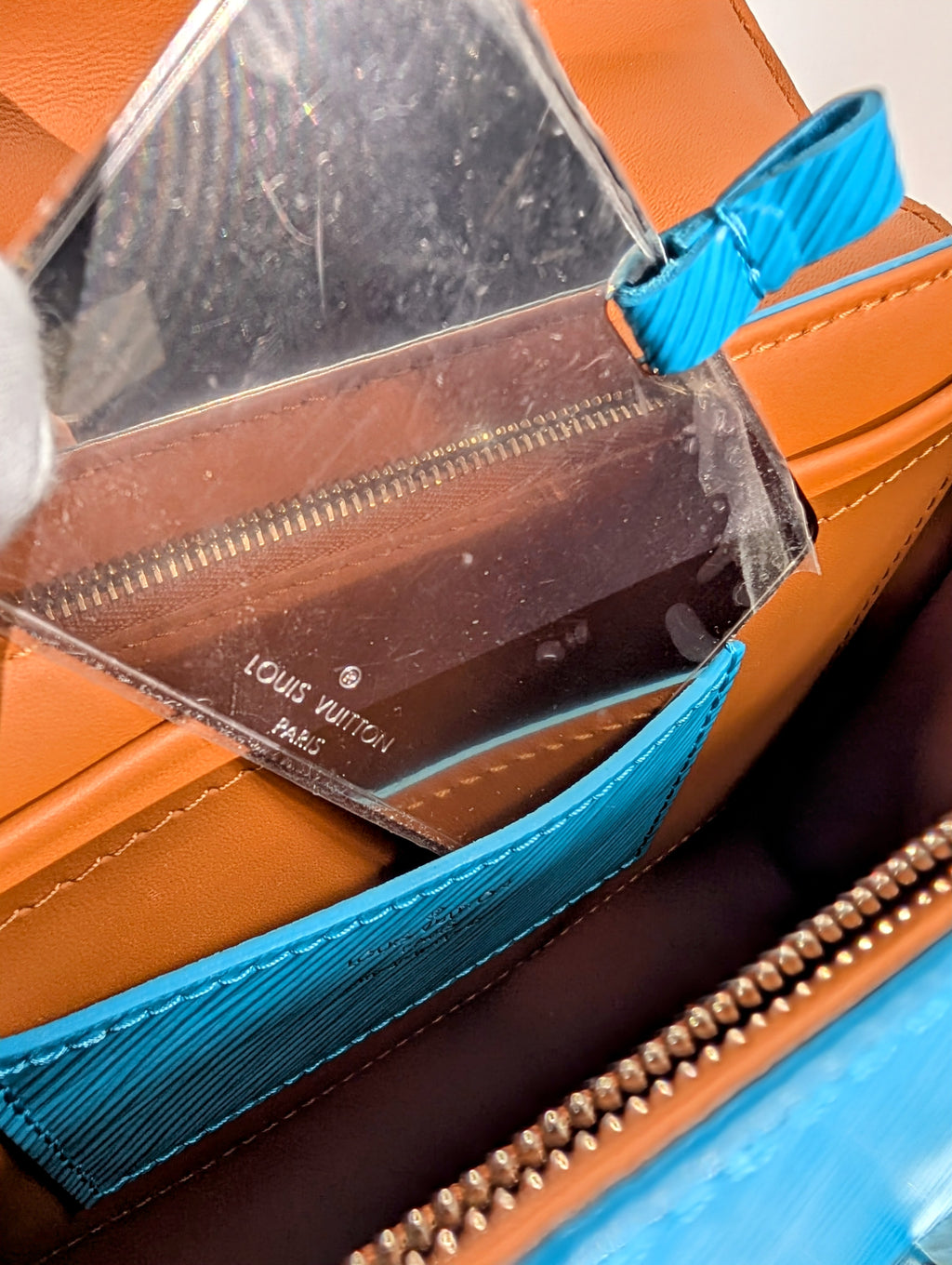 Louis Vuitton Cyan Blue Twist MM Bag in Epi Leather