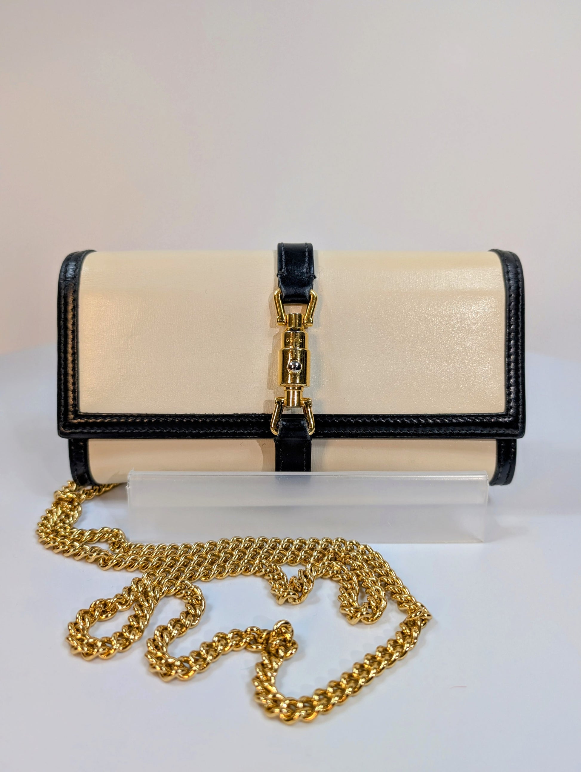 Gucci Cream Jackie 1961 Wallet on Chain with Gold Hardware