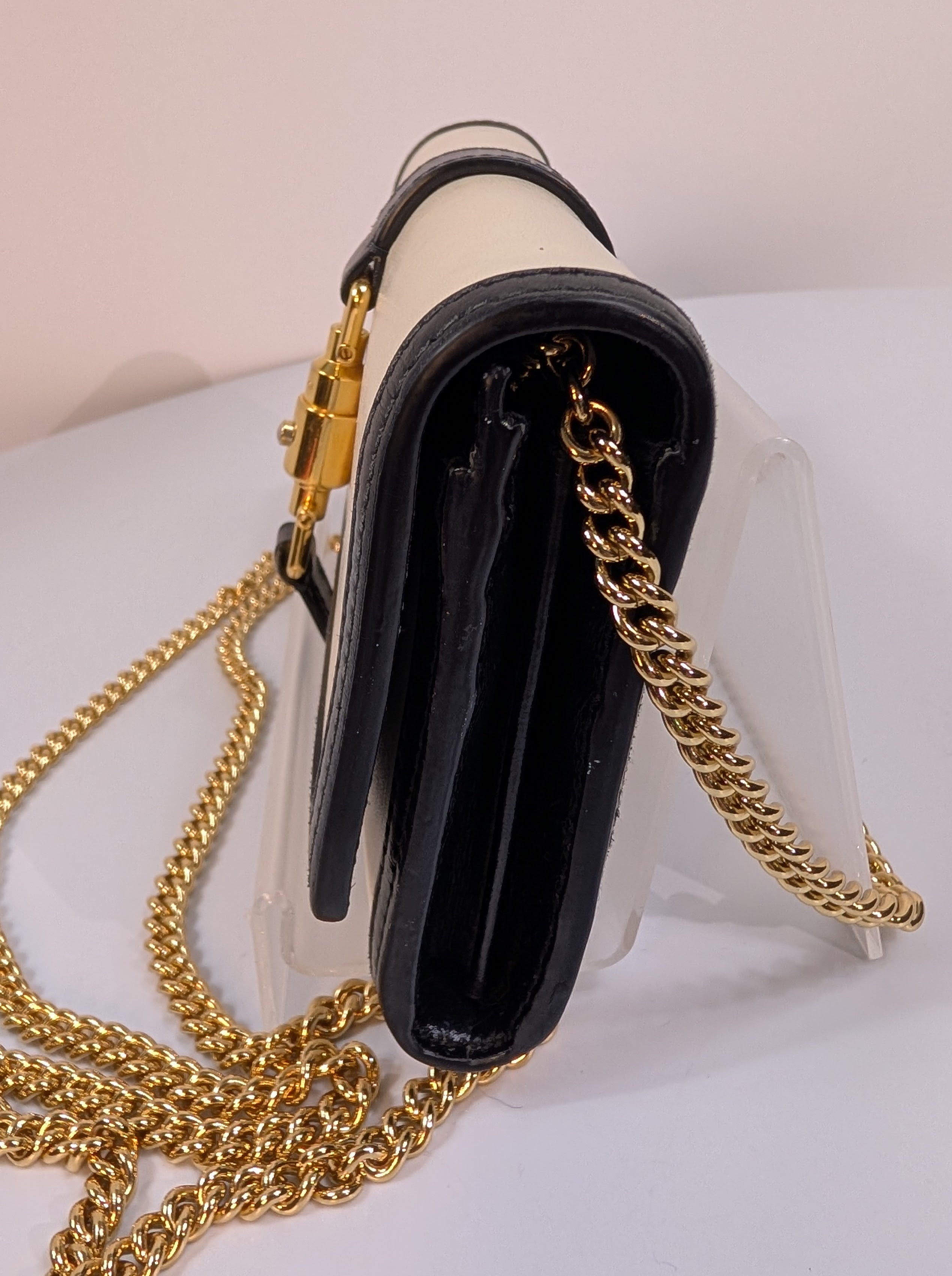 Gucci Cream Jackie 1961 Wallet on Chain with Gold Hardware