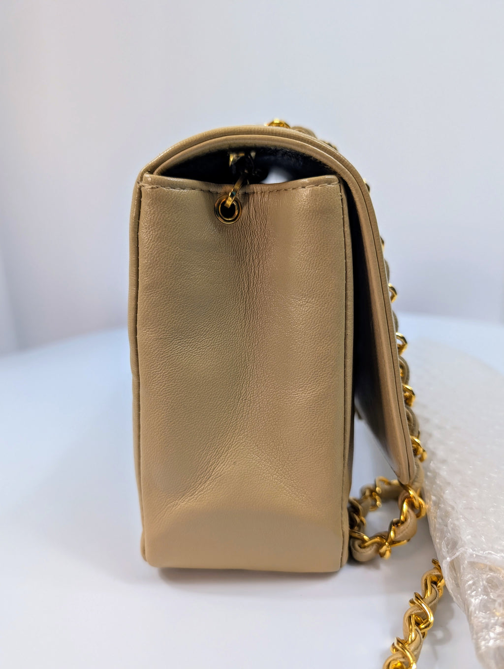 Chanel Vintage (1 series) Beige Classic Early Diana Single Flap Bag