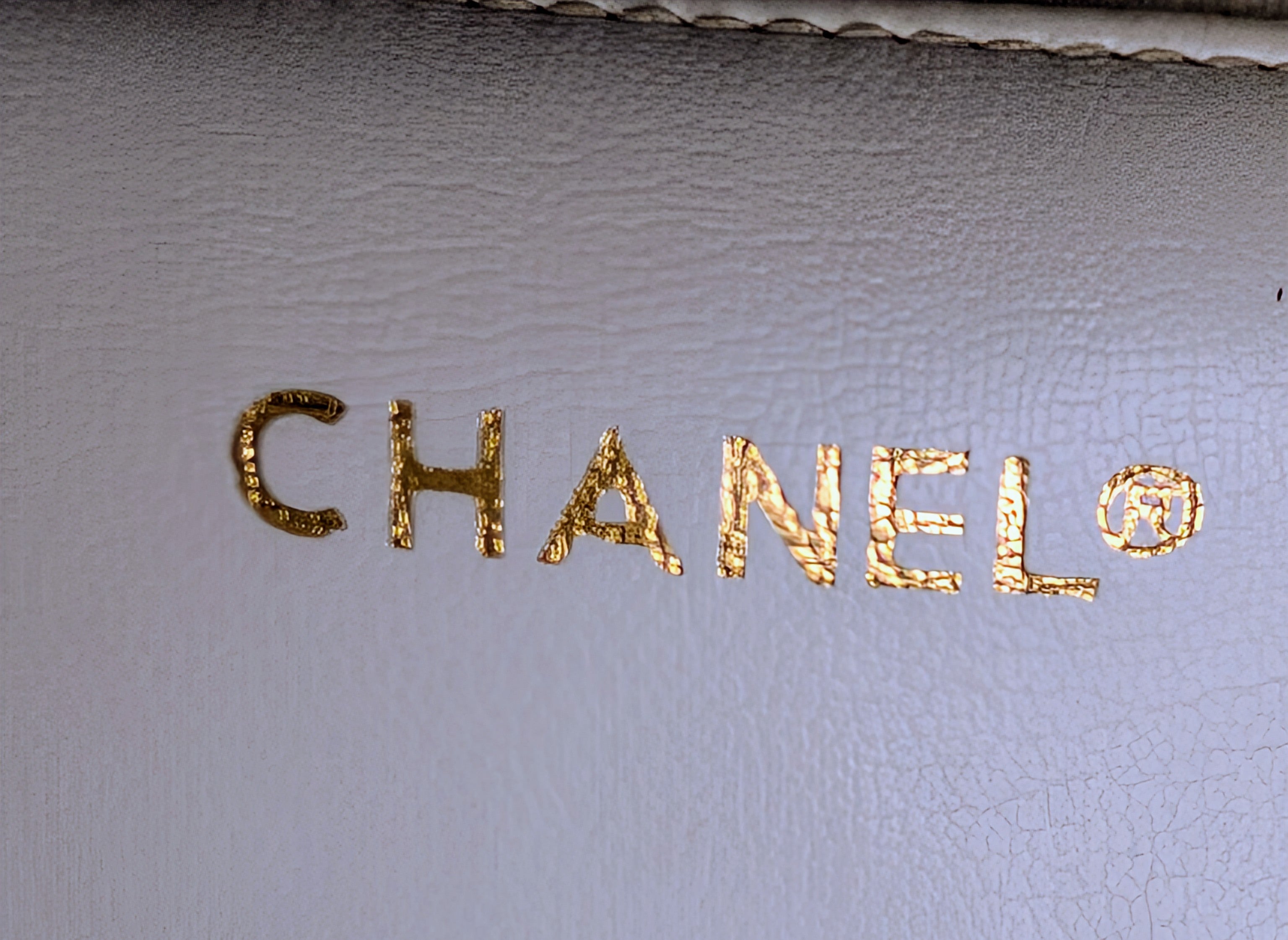 Chanel Rare Vintage White Quilted Lambskin Large Hobo Tote 24k GHW