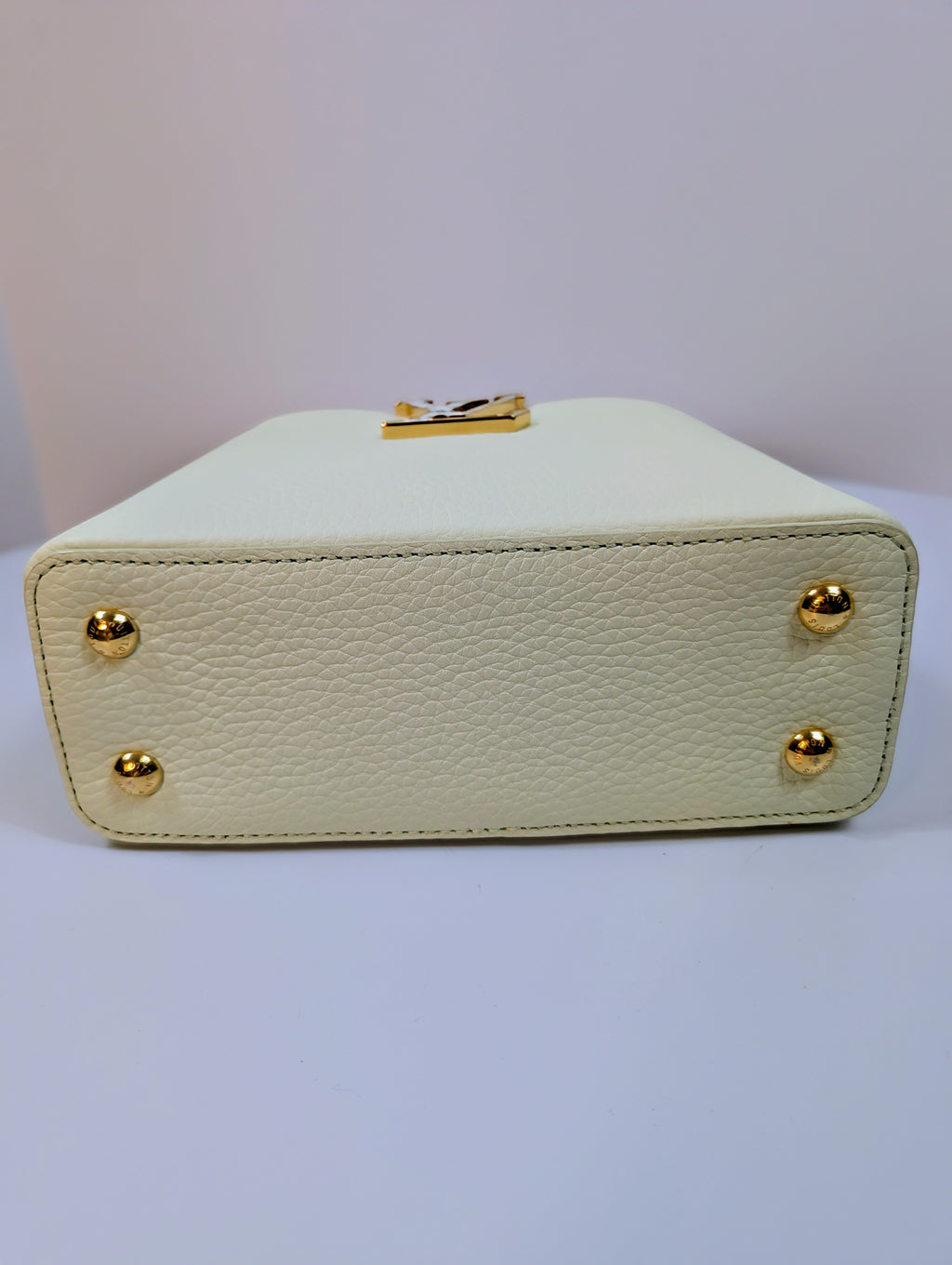 Louis Vuitton Mint Capucines Mini Bag