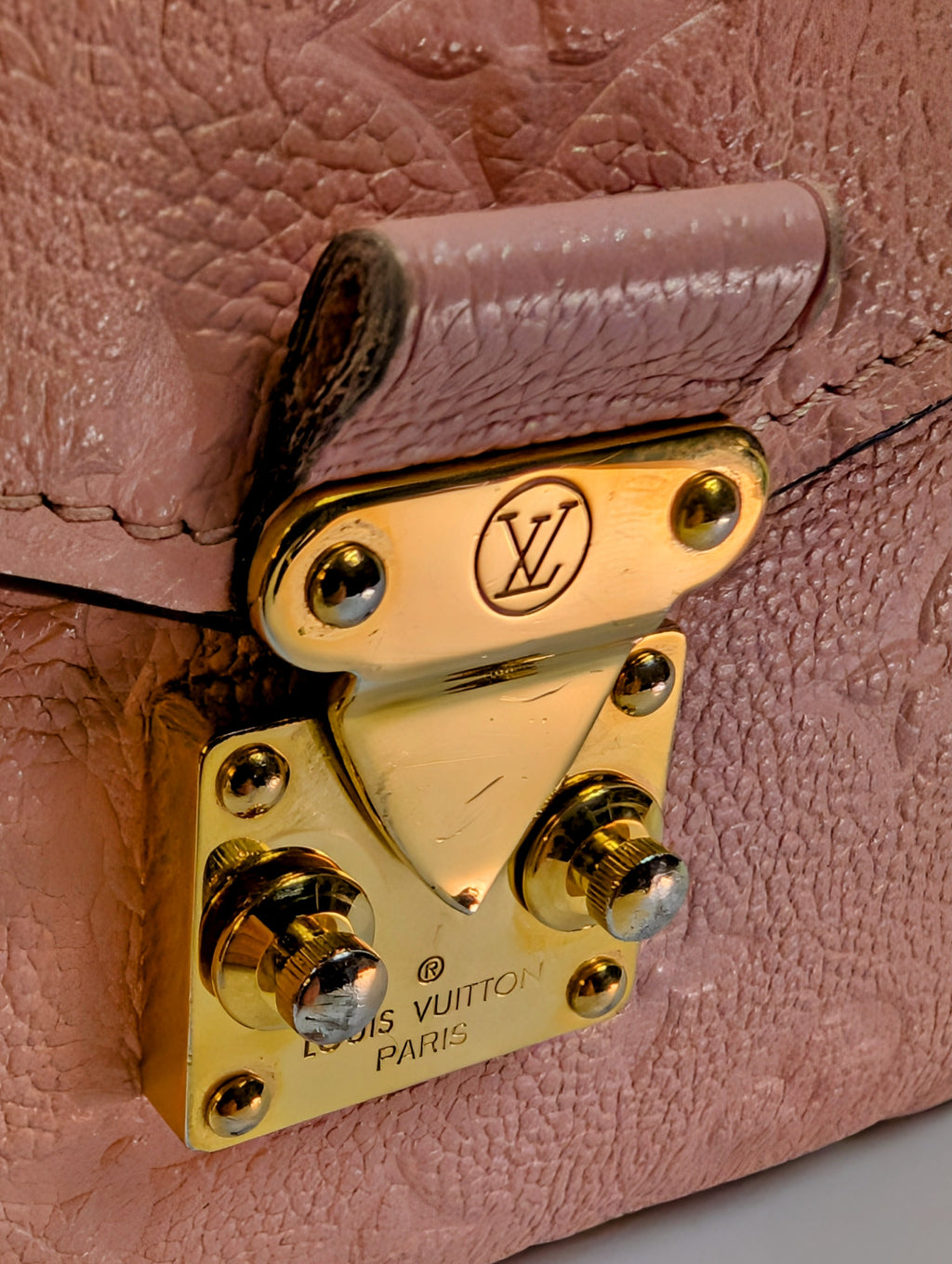 Louis Vuitton Rose Pink Monogram Pochette Métis Handbag