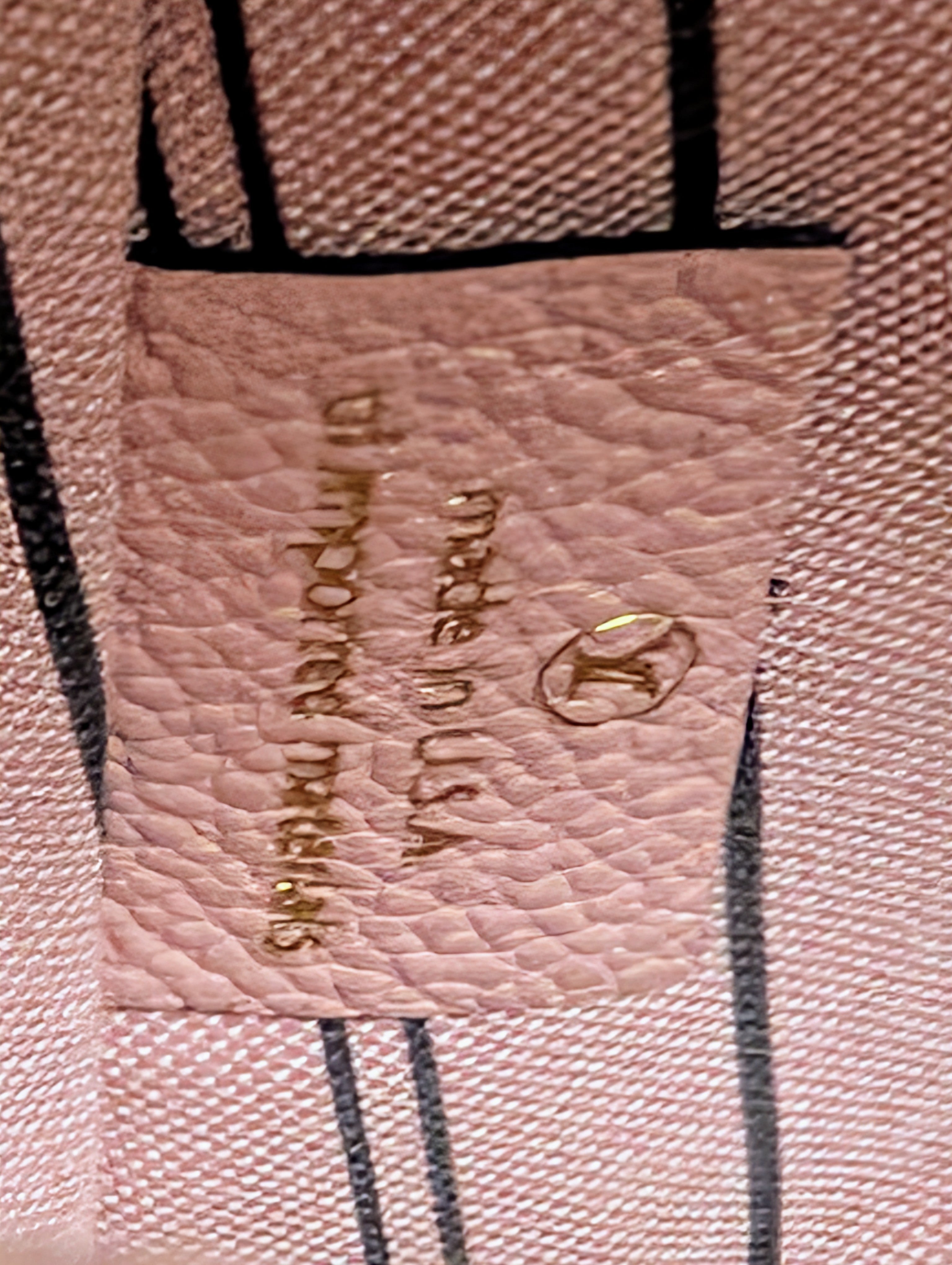 Louis Vuitton Rose Pink Monogram Pochette Métis Handbag