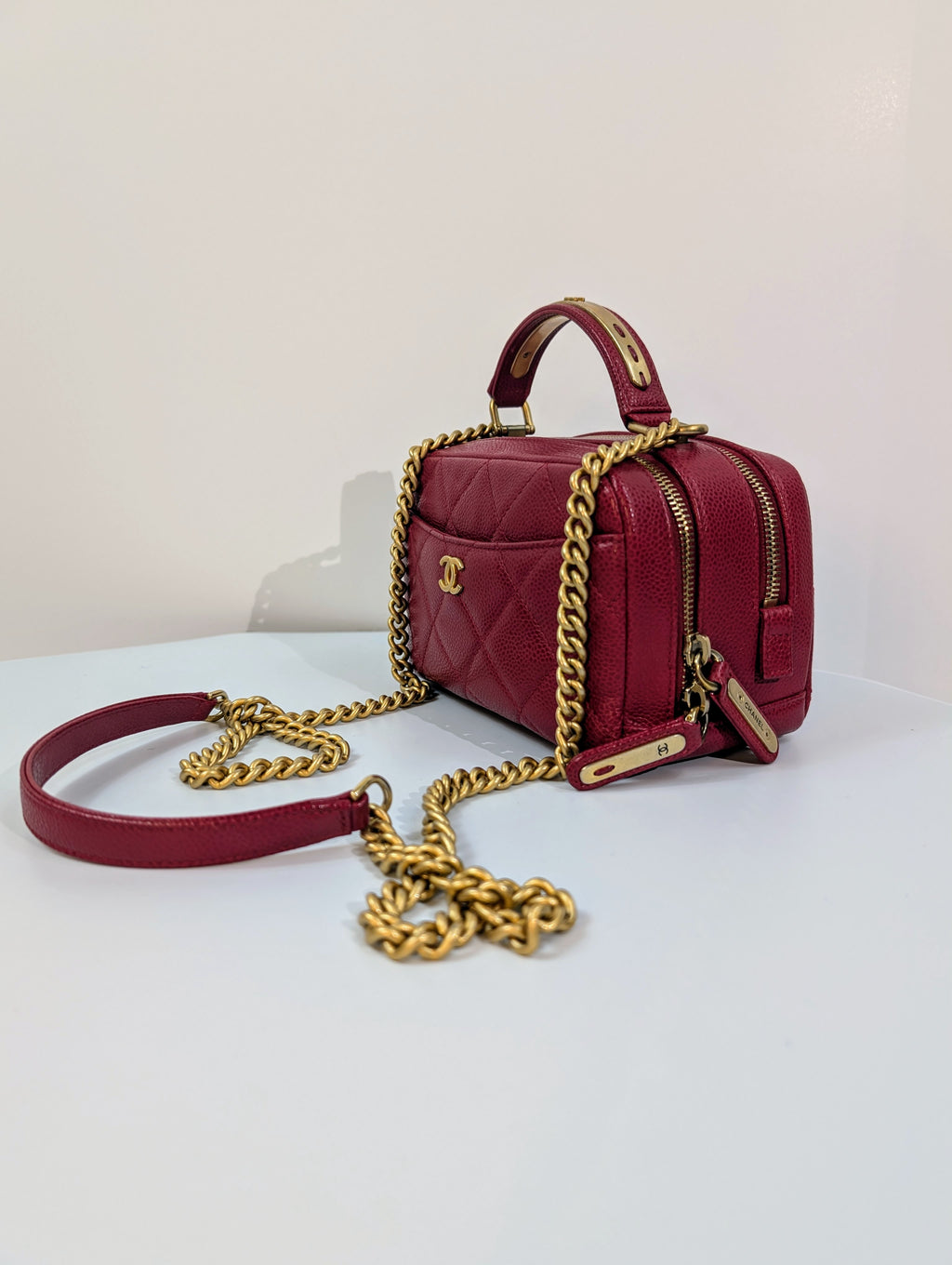 Chanel Red Caviar Small Double Zip Vanity Case with Top Handle