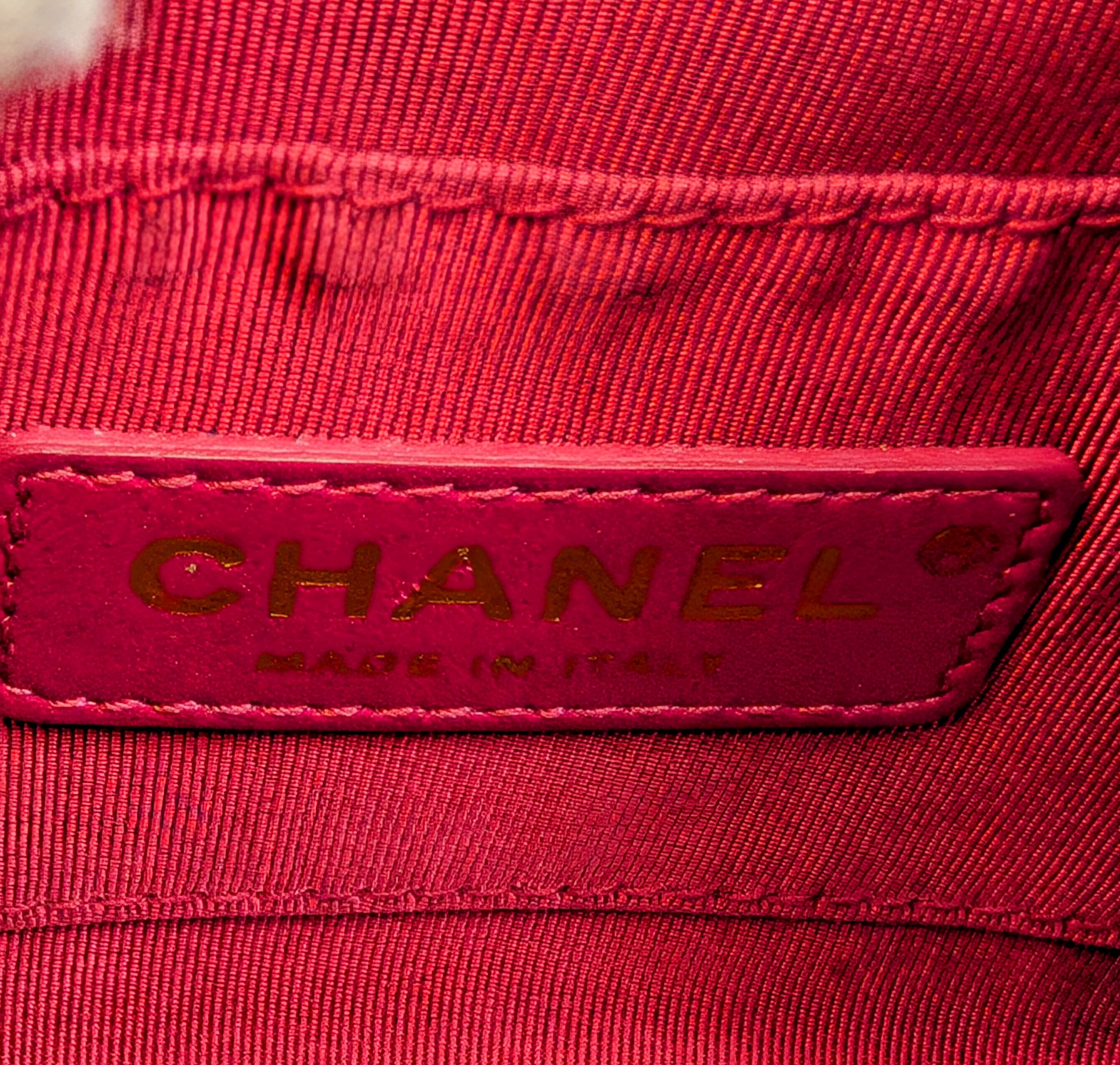 Chanel Red Caviar Small Double Zip Vanity Case with Top Handle