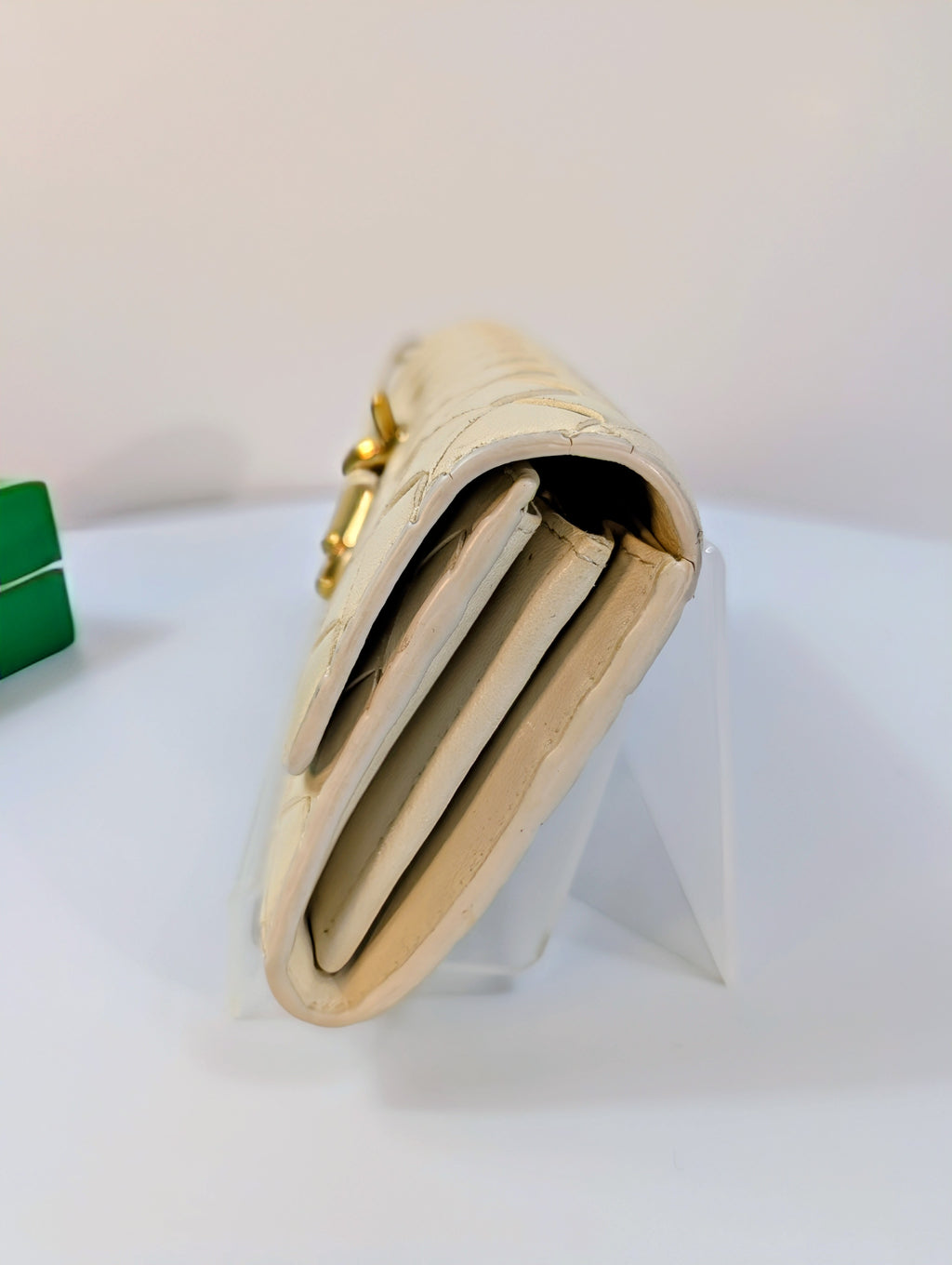 Bottega Veneta Cream Leather Intrecciato Knot Closure Flap Wallet