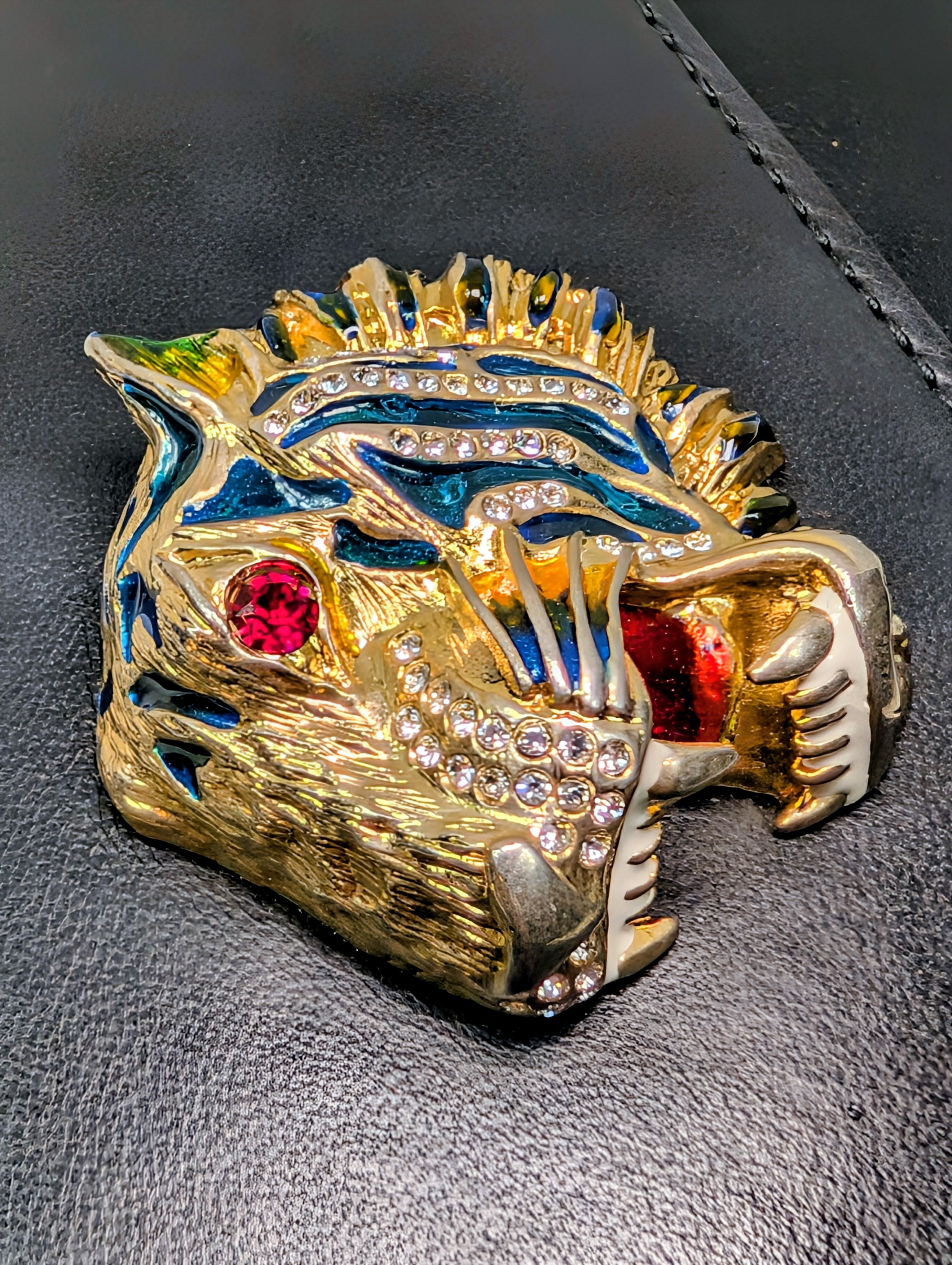 Gucci Black Rajah Broadway Smooth Leather Jeweled Tiger Head Clutch