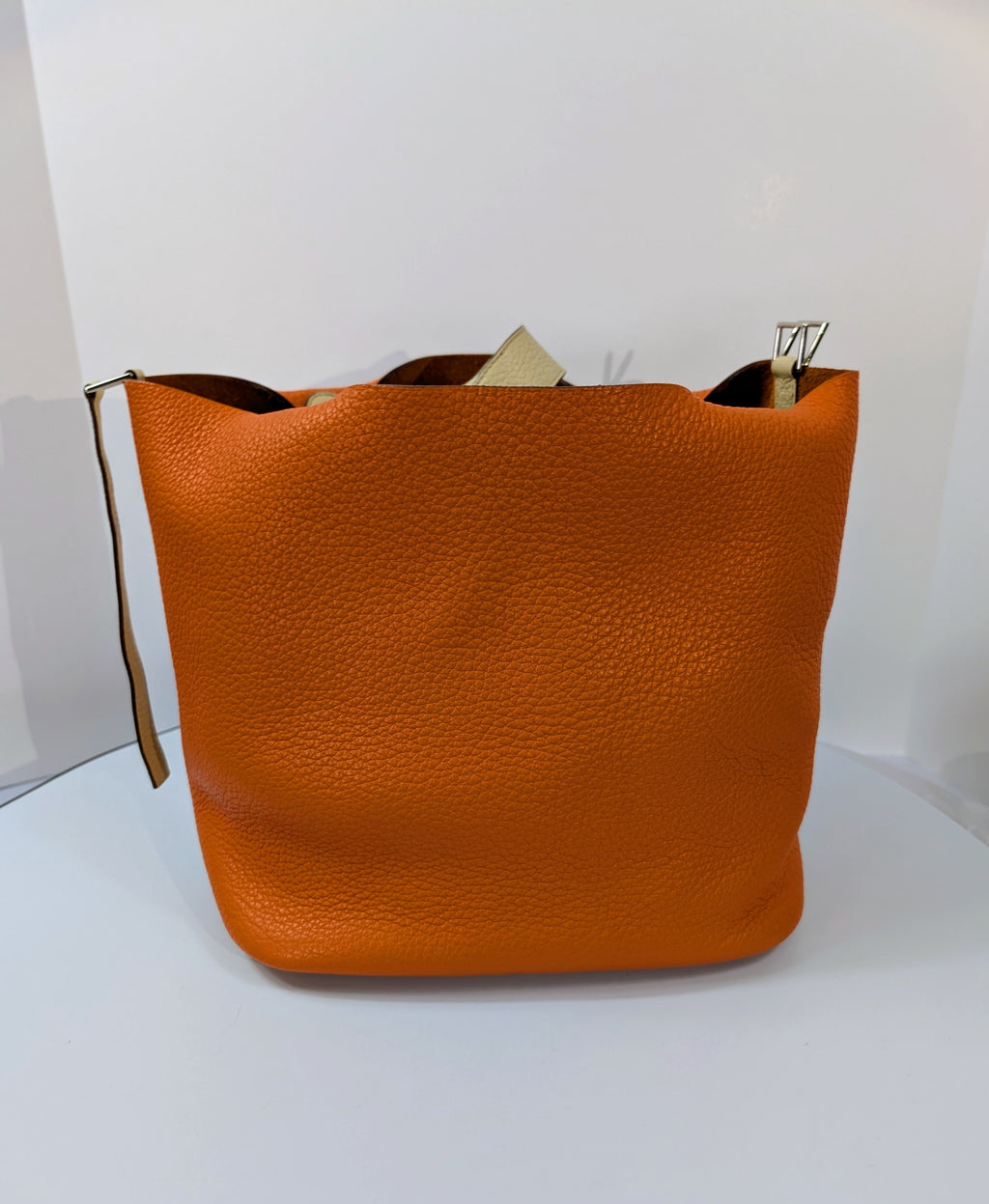 Hermes Bicolor Orange & Parchemin Clemence Leather Picotin 26 (GM) SOLD