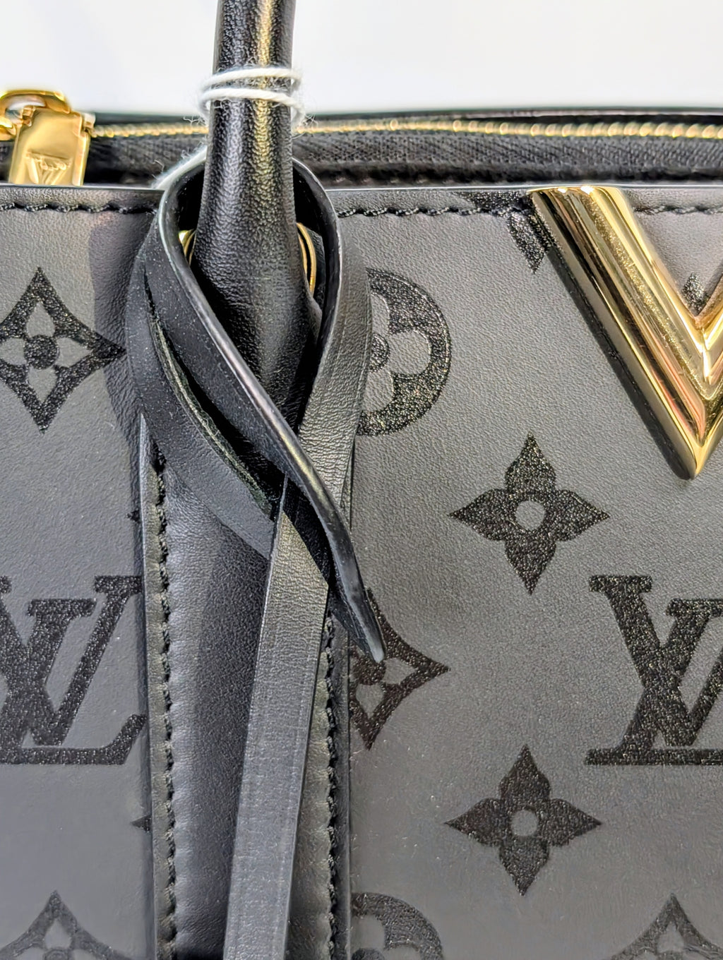 Louis Vuitton Black "Very" Tote BB Noir Monogram BB Handbag