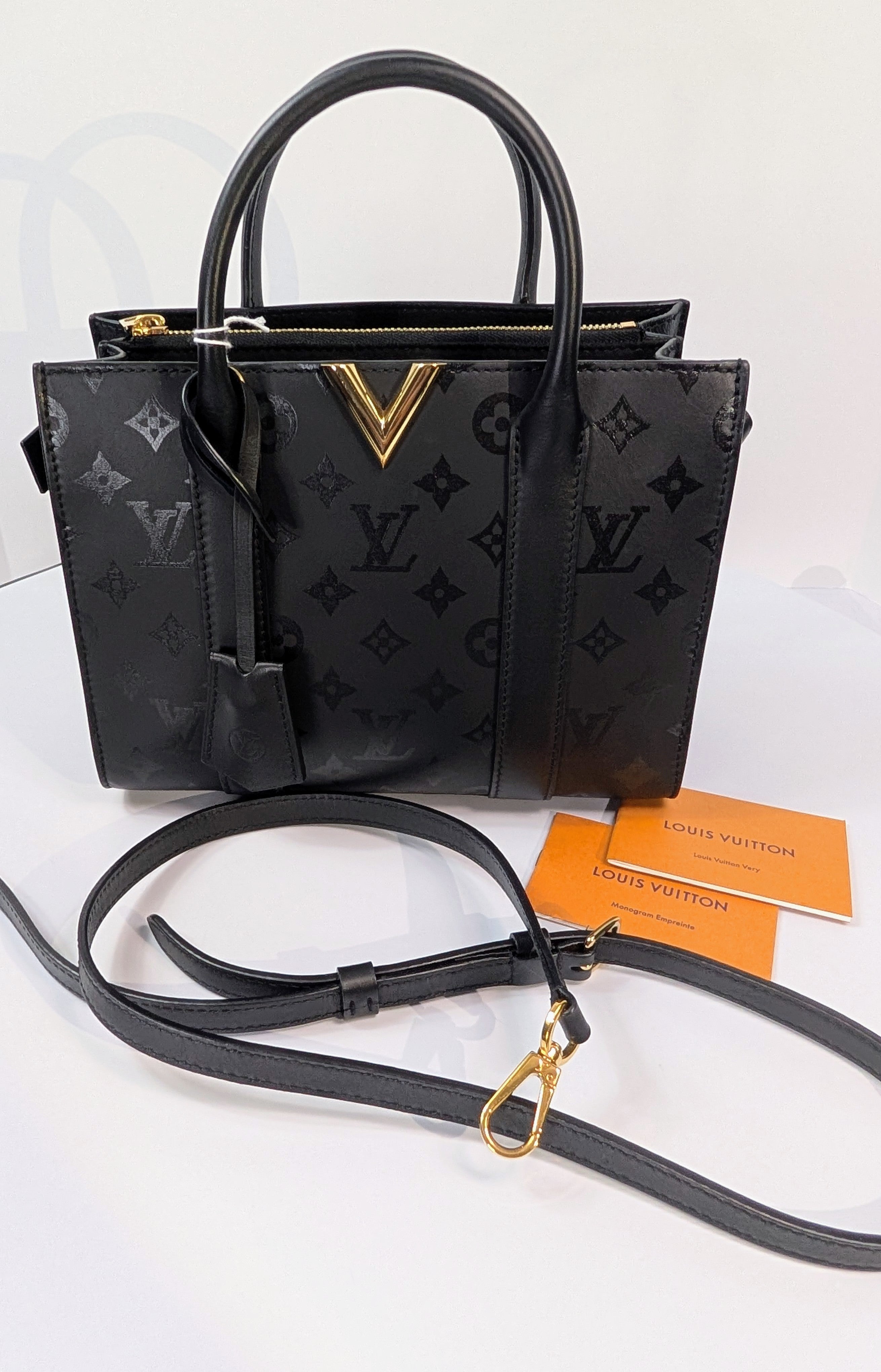 Louis Vuitton Black "Very" Tote BB Noir Monogram BB Handbag