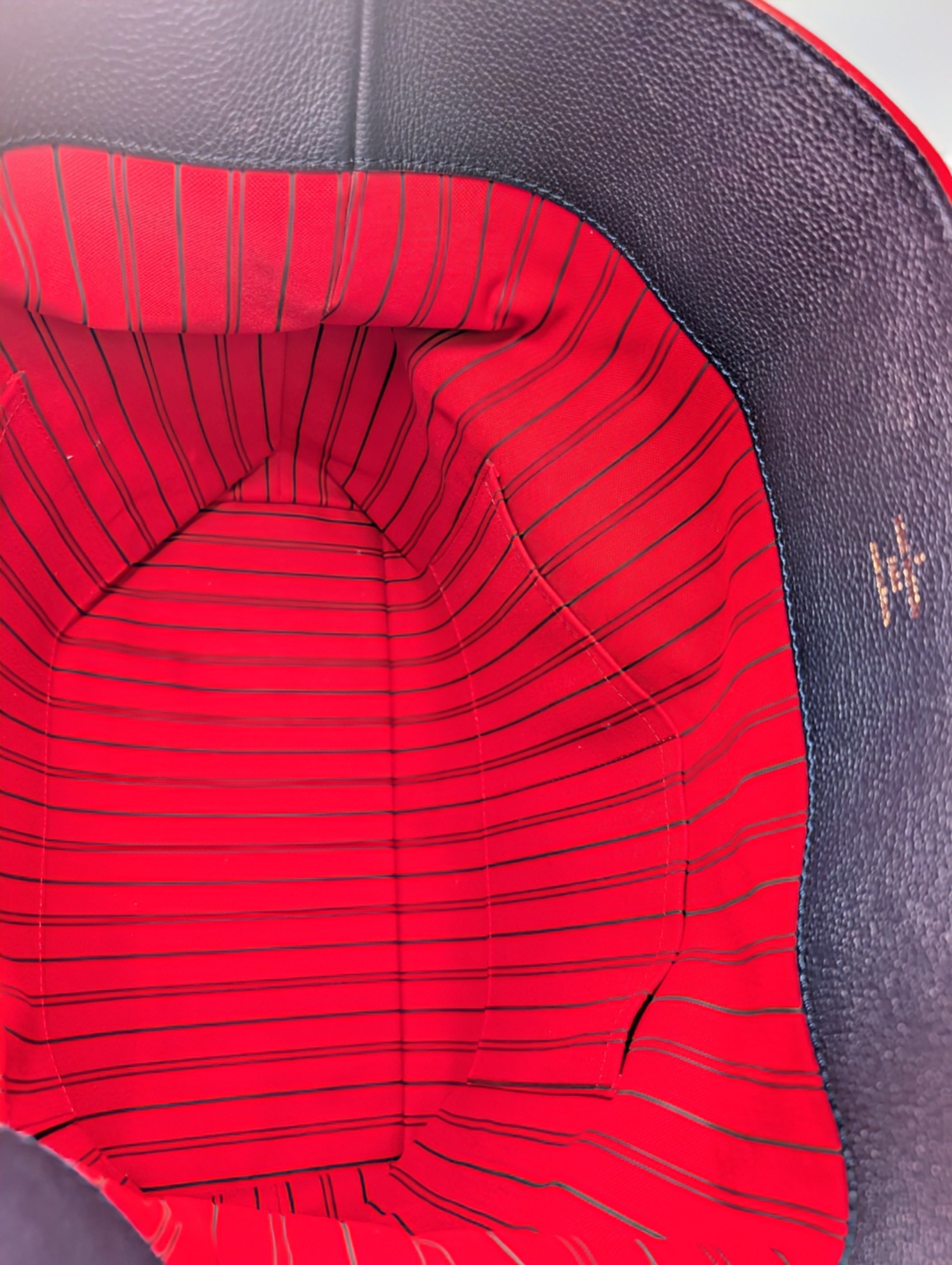 Louis Vuitton Dark Navy Monogram Empriente Leather Melie Hobo Bag