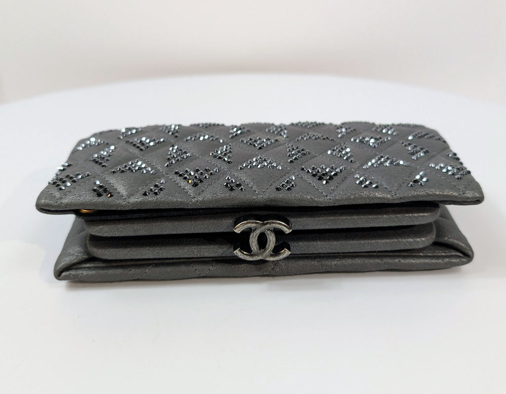 Chanel Gunmetal Iridescent Diamond-Quilted Clutch