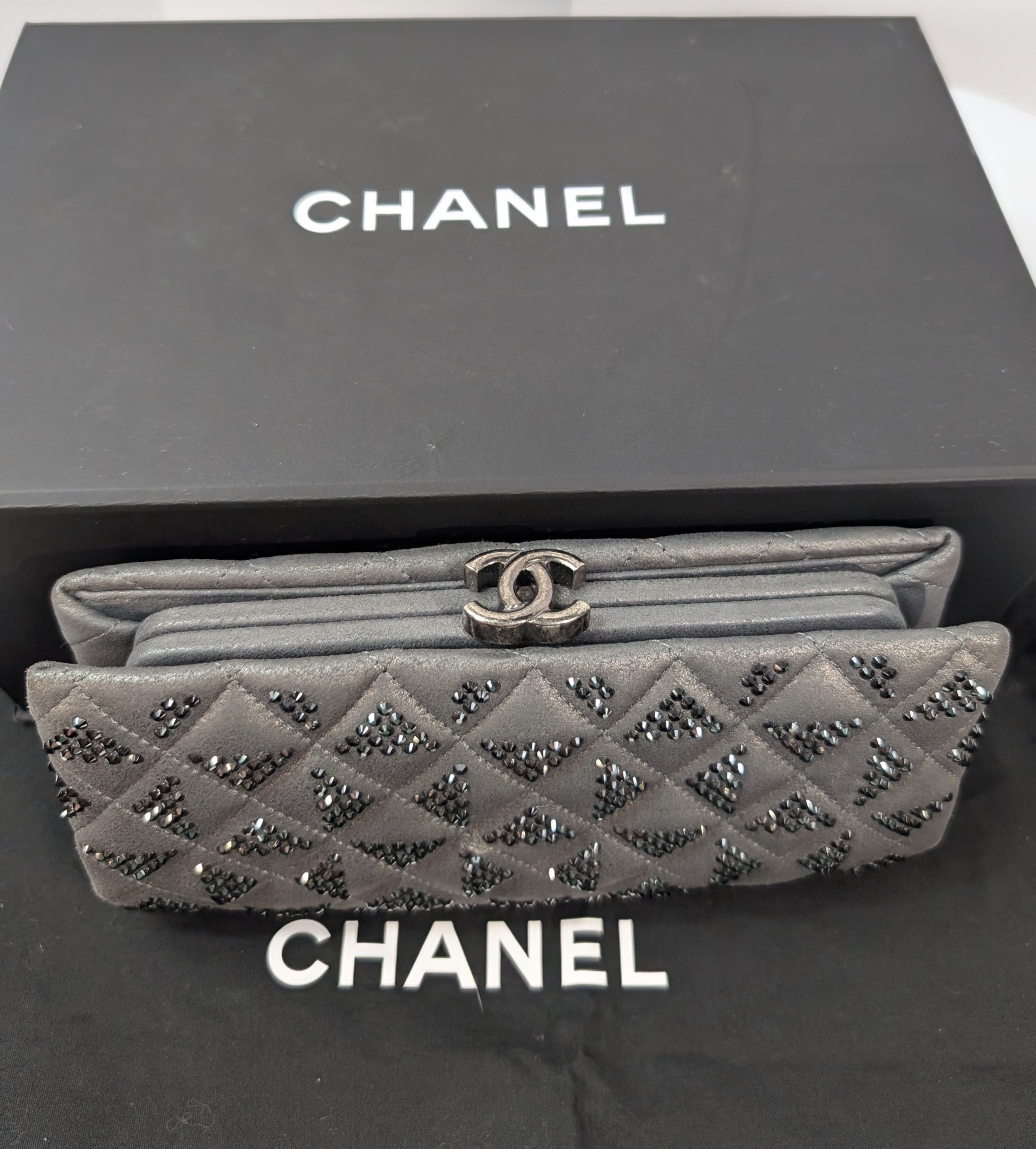 Chanel Gunmetal Iridescent Diamond-Quilted Clutch