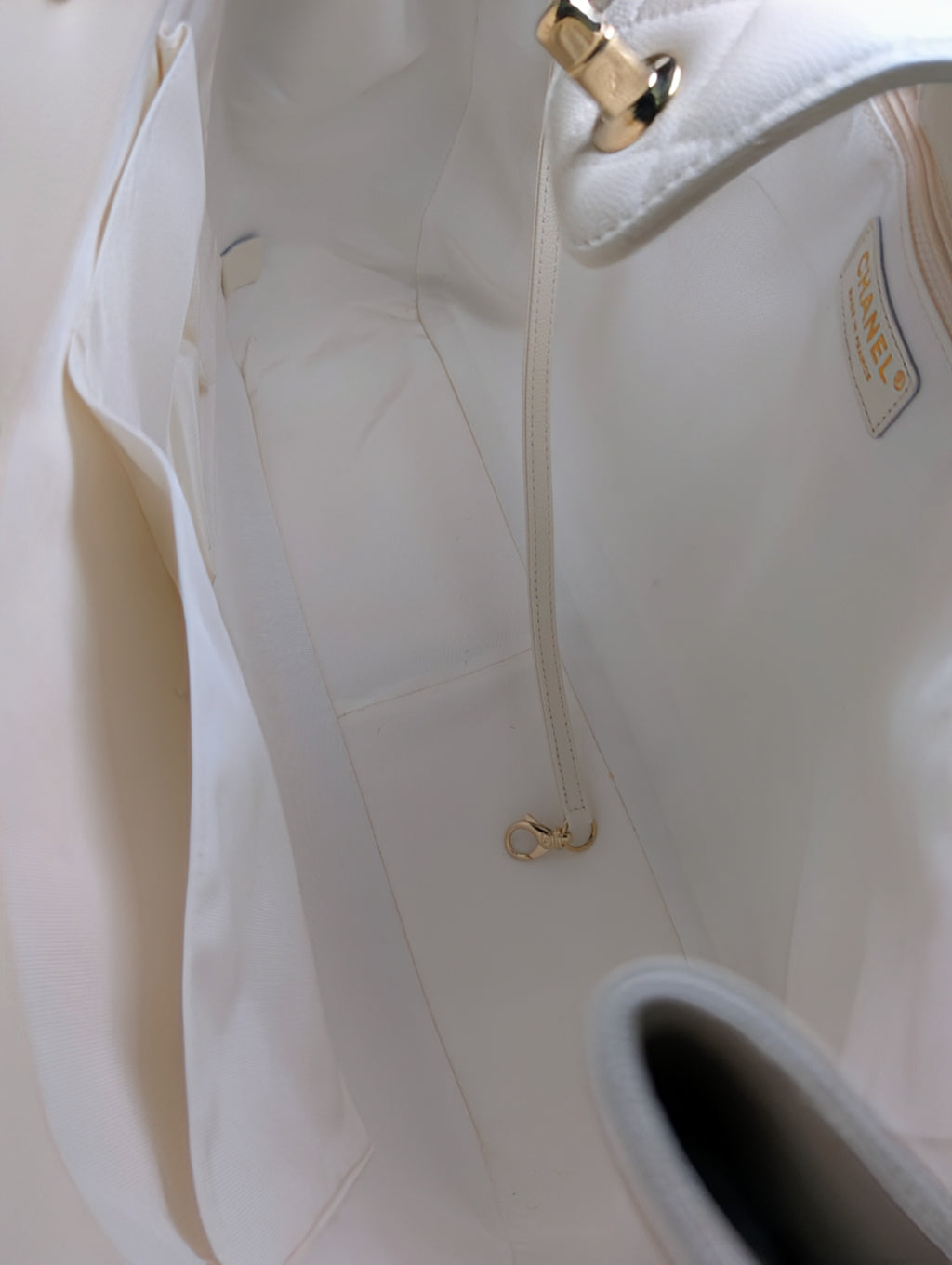 Chanel White Classic Shopping Tote (GST successor) Turnlock Bag