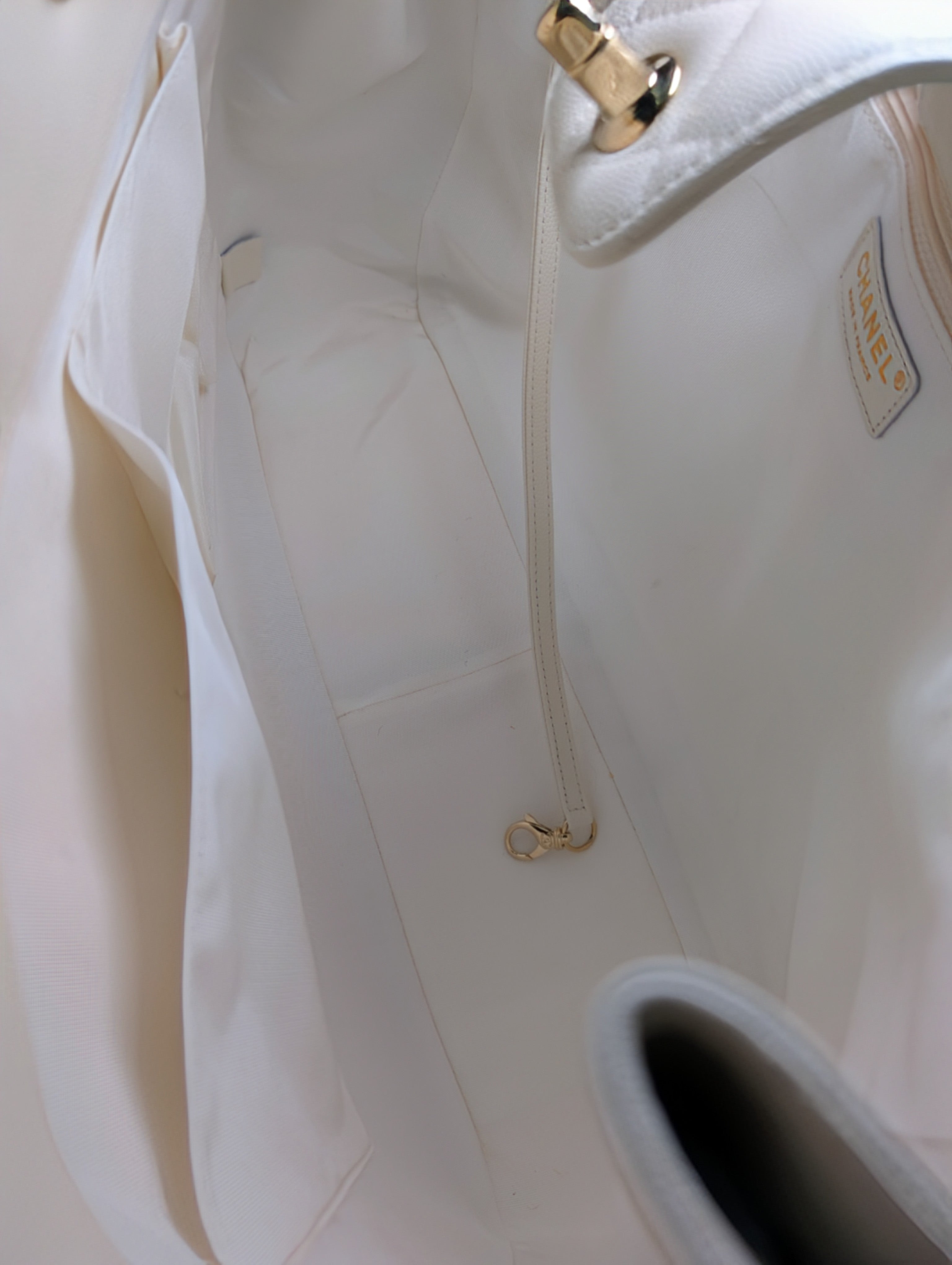 Chanel White Classic Shopping Tote (GST successor) Turnlock Bag