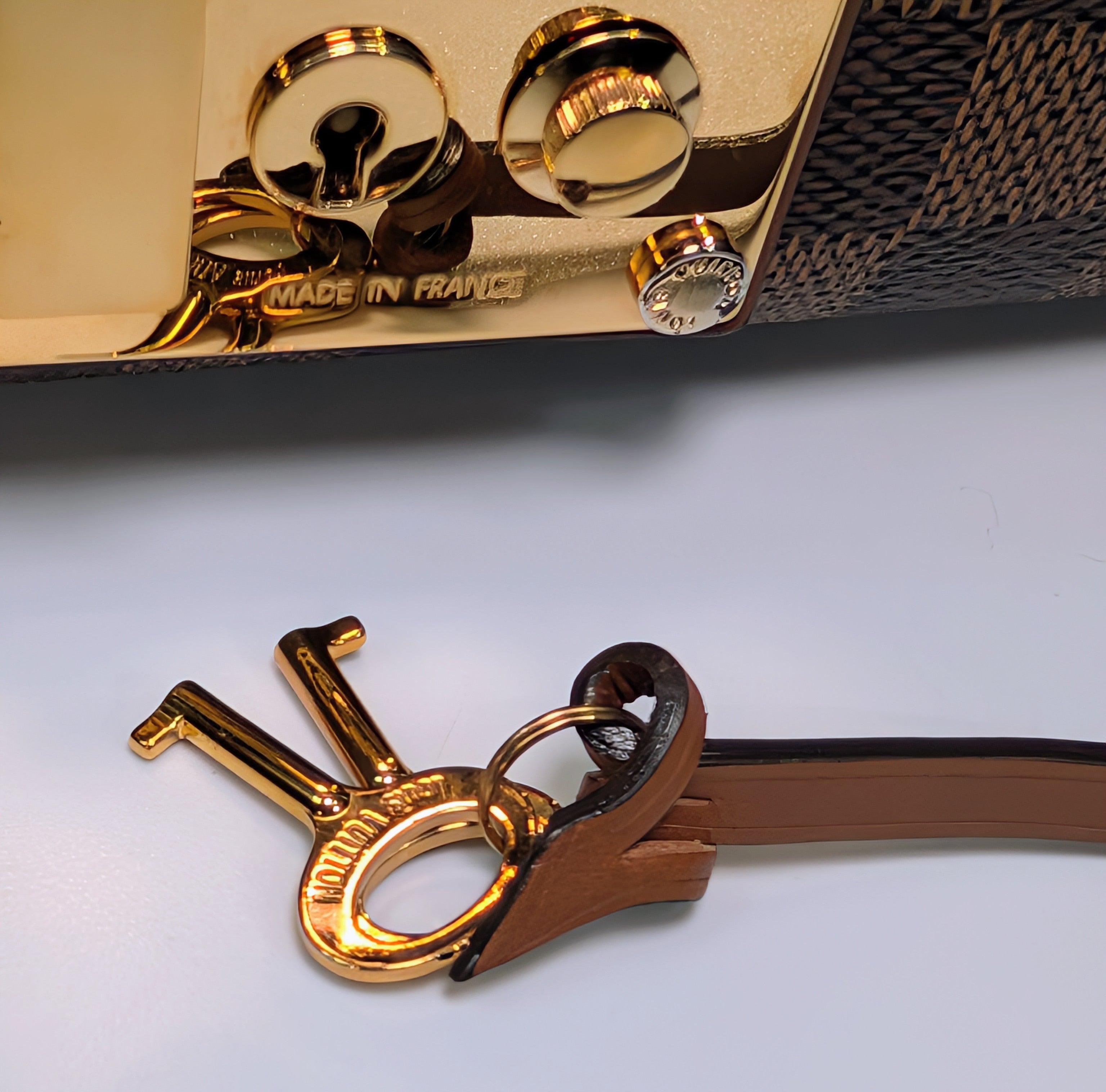 Louis Vuitton Brown Damier Ebene Canvas Pallas Clutch