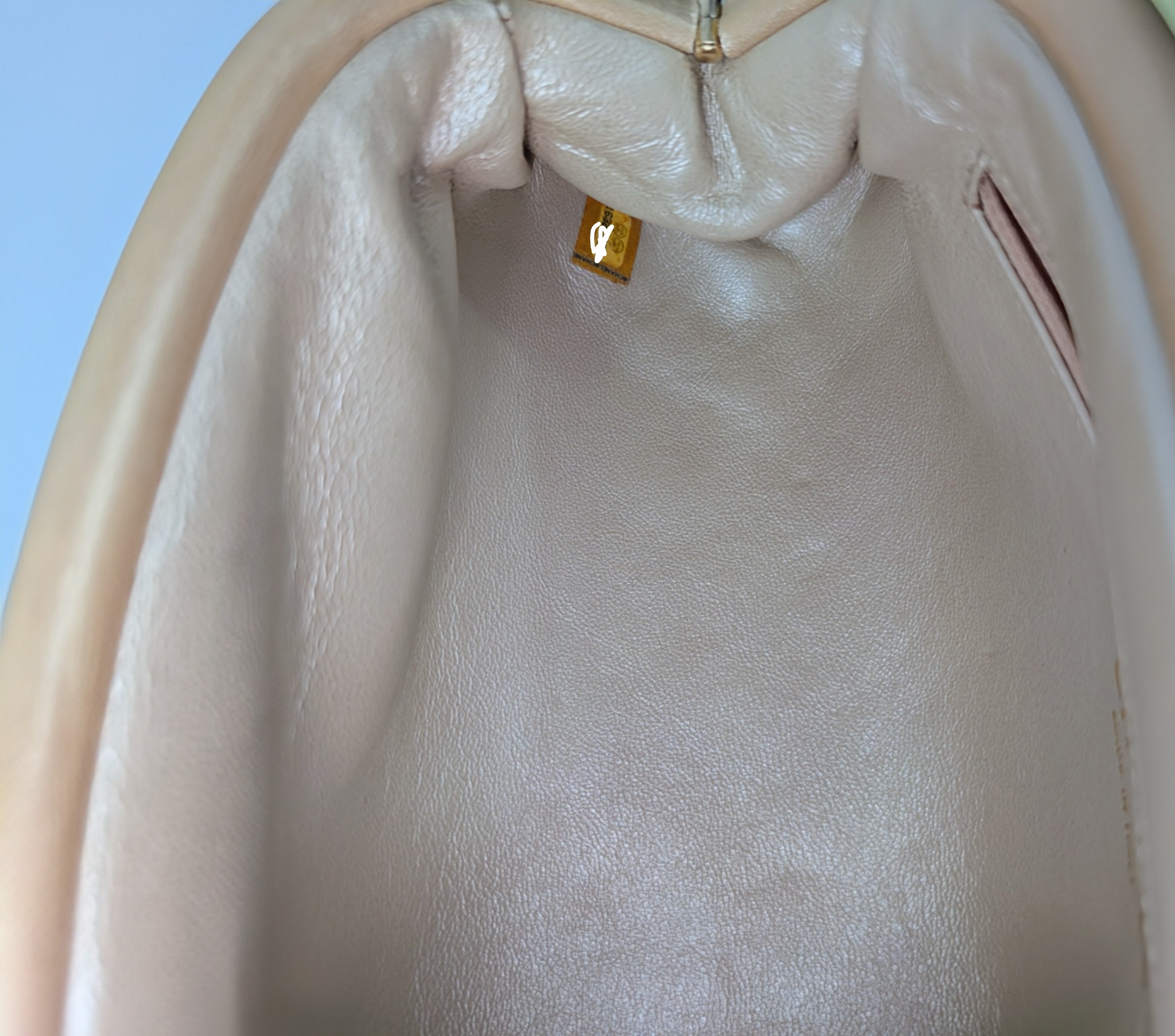 Chanel Pearlescent Gold Half Moon Quilted Lambskin Kisslock Clutch