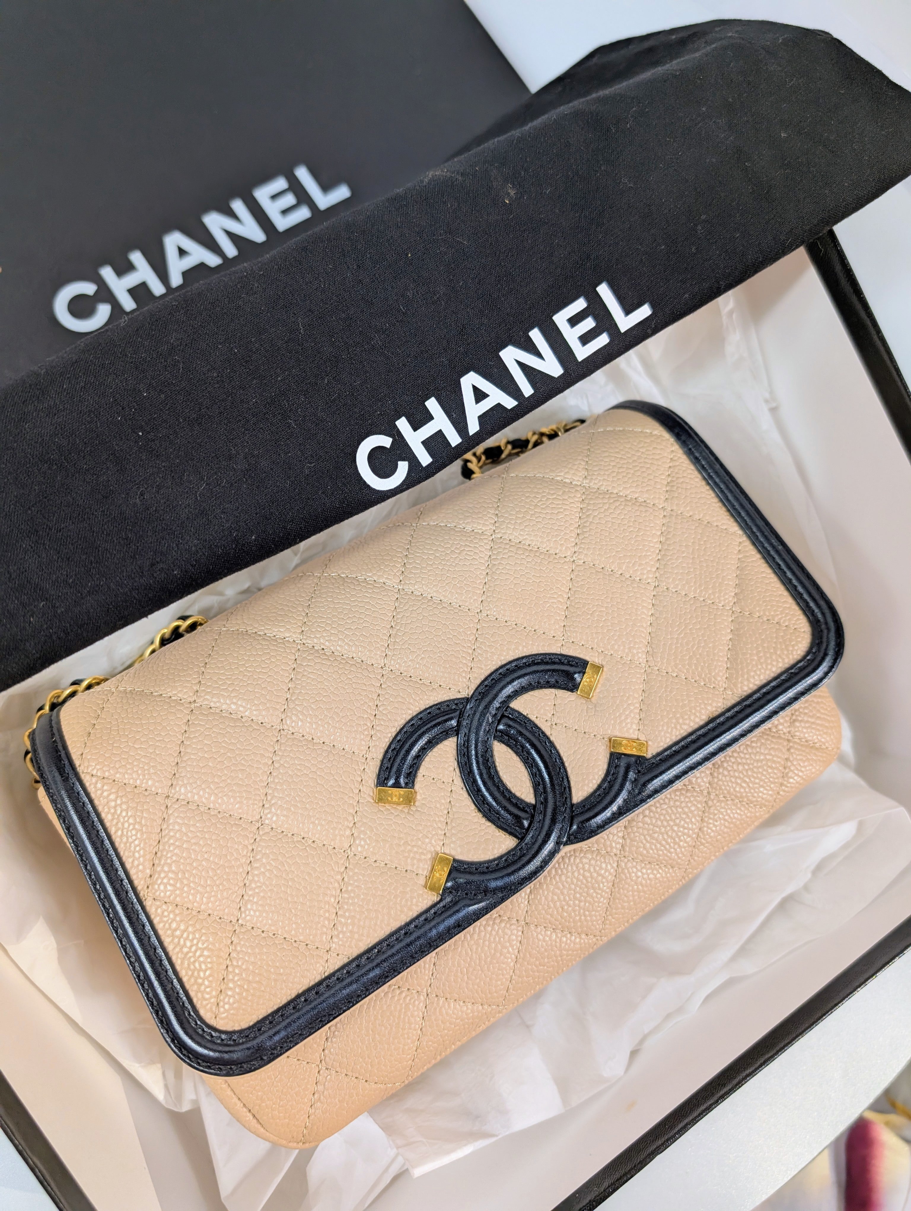 Chanel Rare Vintage Beige Caviar Filigree Flap Bag