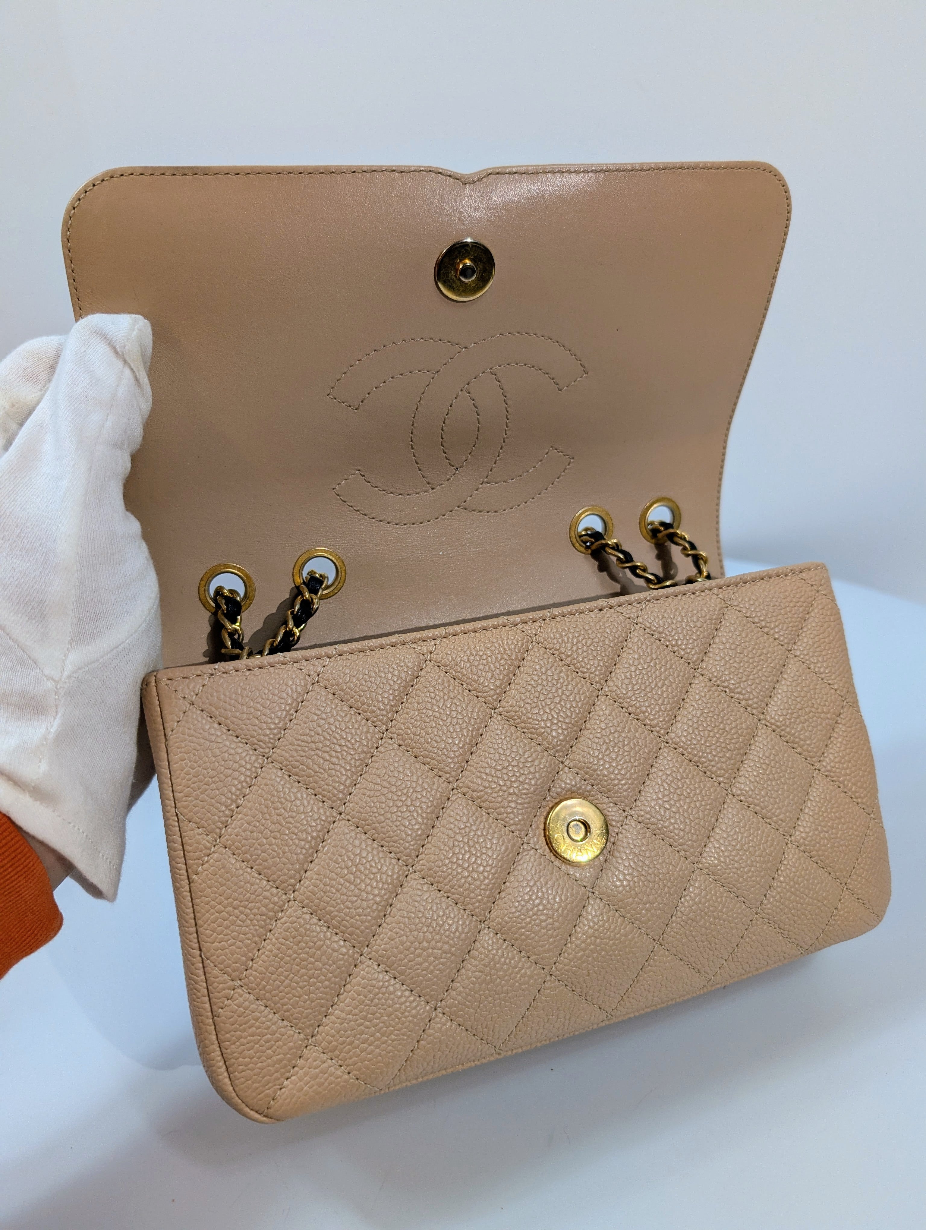 Chanel Rare Vintage Beige Caviar Filigree Flap Bag