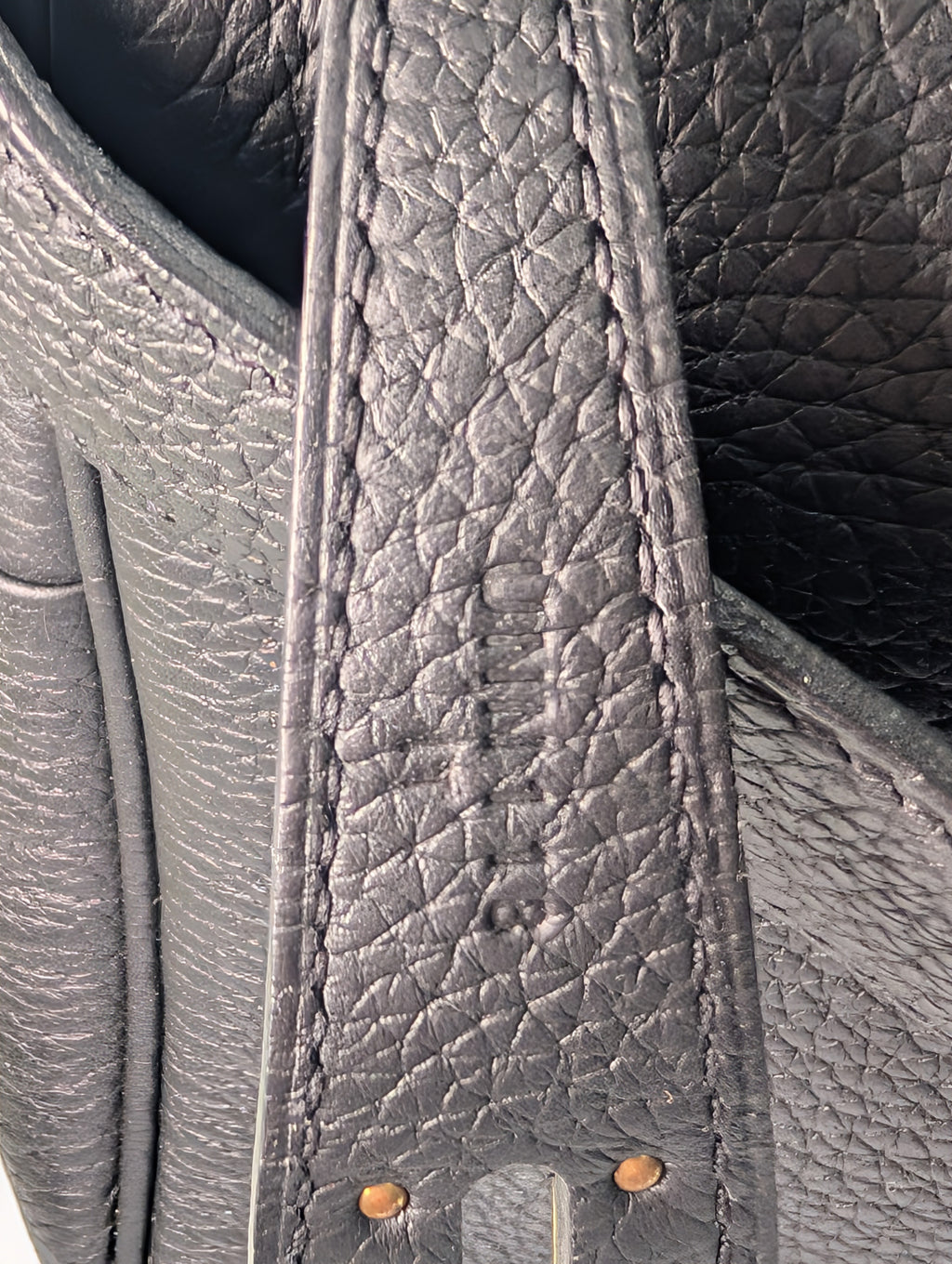 Hermes Black Taurillon Clemence Leather Lindy 26