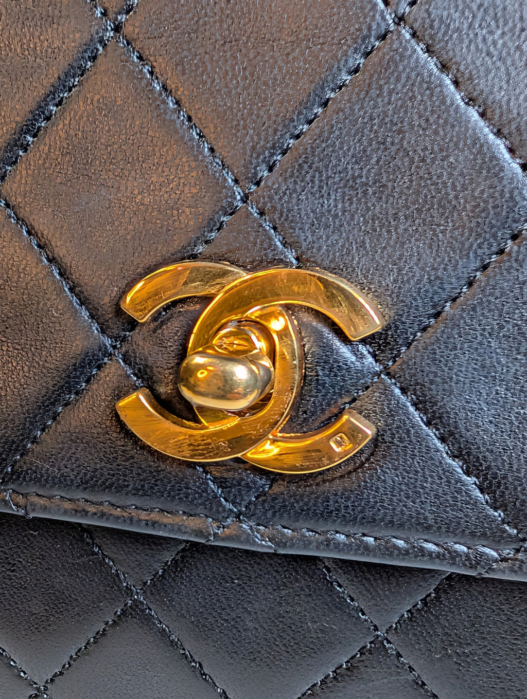 Chanel Vintage Black Lambskin Quilted Flap Bag with 31 Rue Cambon Medallion