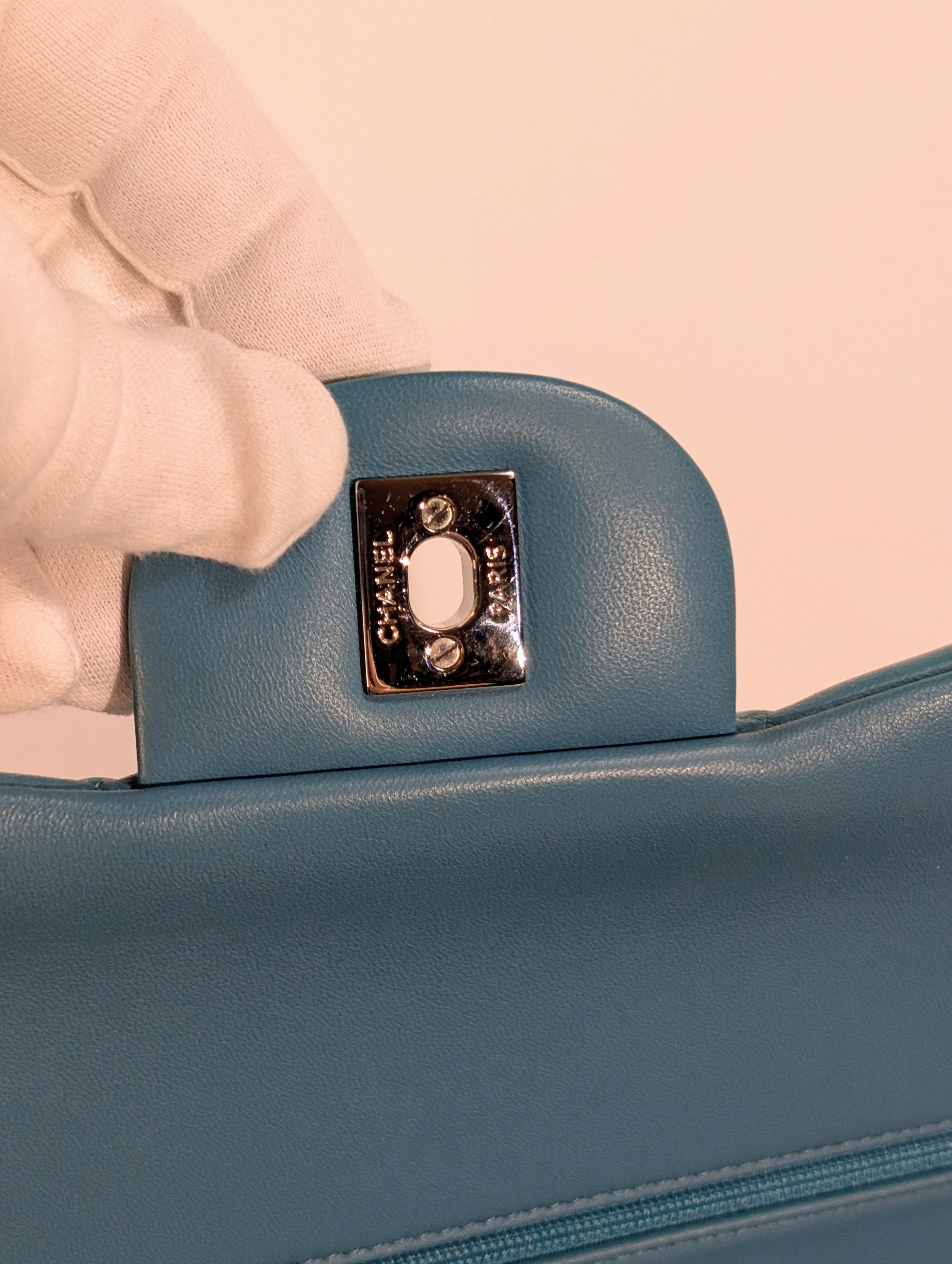 Chanel Teal Quilted Lambskin Jumbo Classic Double Flap Bag