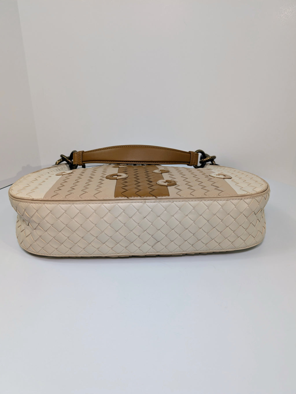 Bottega Venetta Beige/Tan/Brown Intrecciato Nappa Target Bag