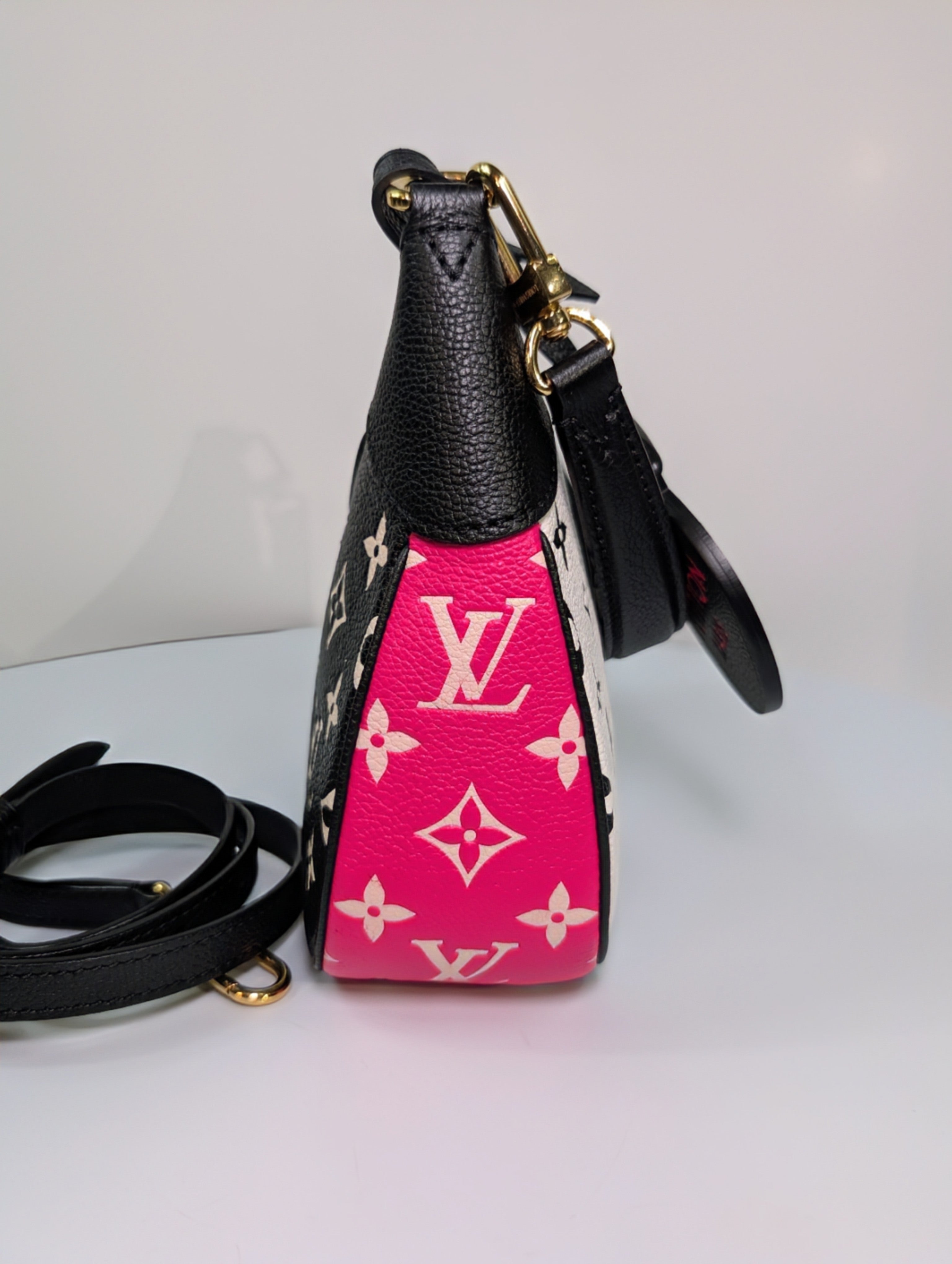 Louis Vuitton Black/White/Pink Bicolor Monogram Empreinte Leather Loop Bag