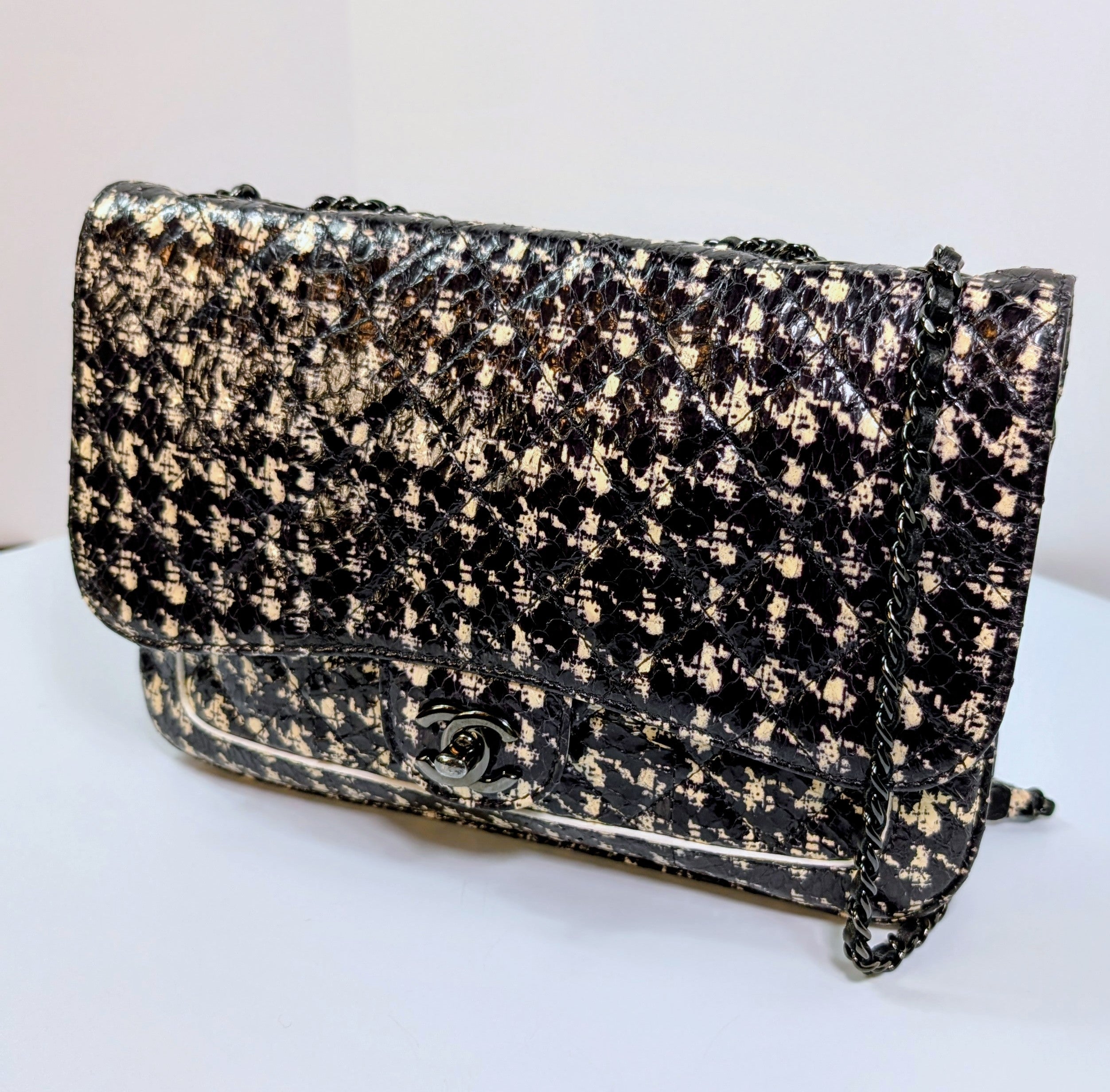 Chanel Black and Cream Python Snakeskin Leather Houndstooth Flap Bag