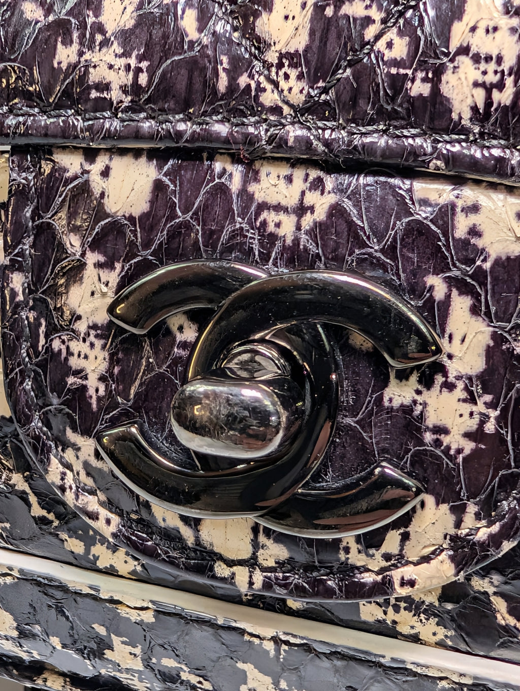 Chanel Black and Cream Python Snakeskin Leather Houndstooth Flap Bag