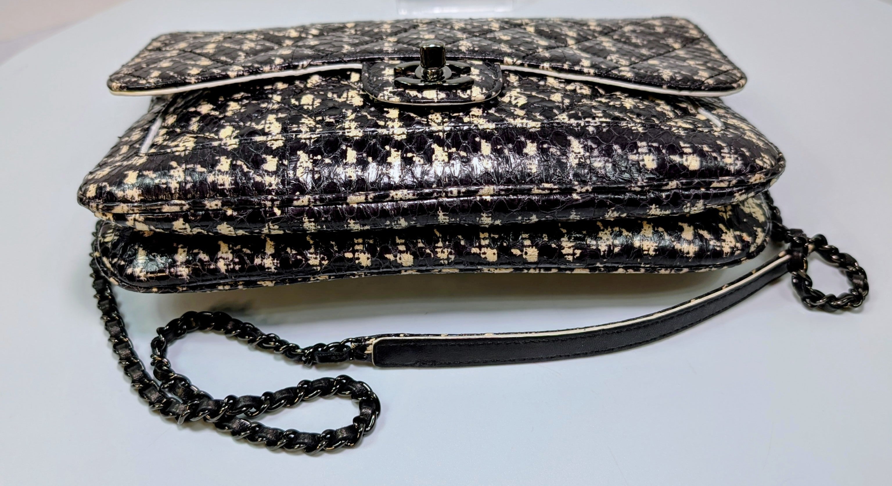 Chanel Black and Cream Python Snakeskin Leather Houndstooth Flap Bag