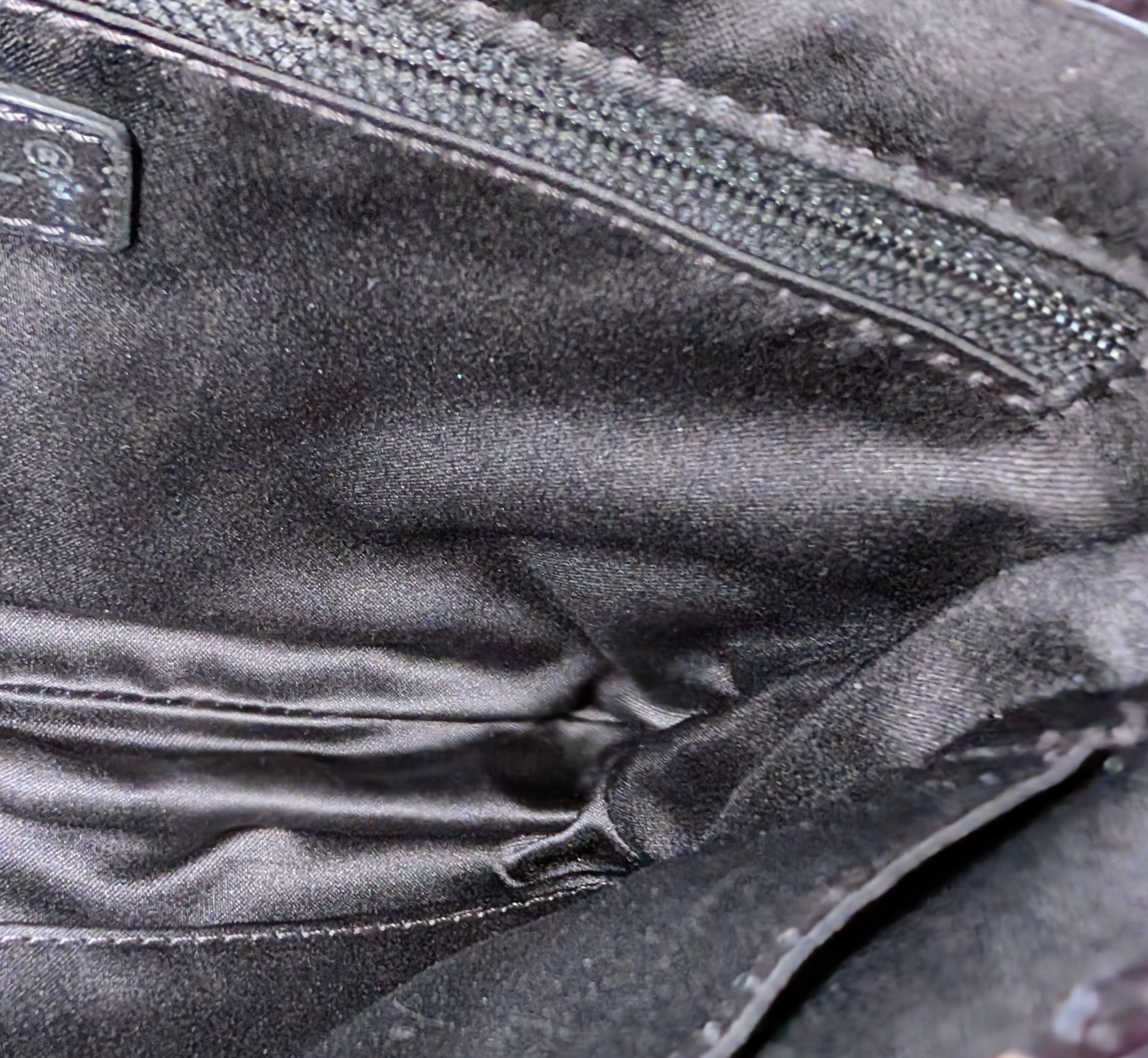 Chanel Black and Cream Python Snakeskin Leather Houndstooth Flap Bag